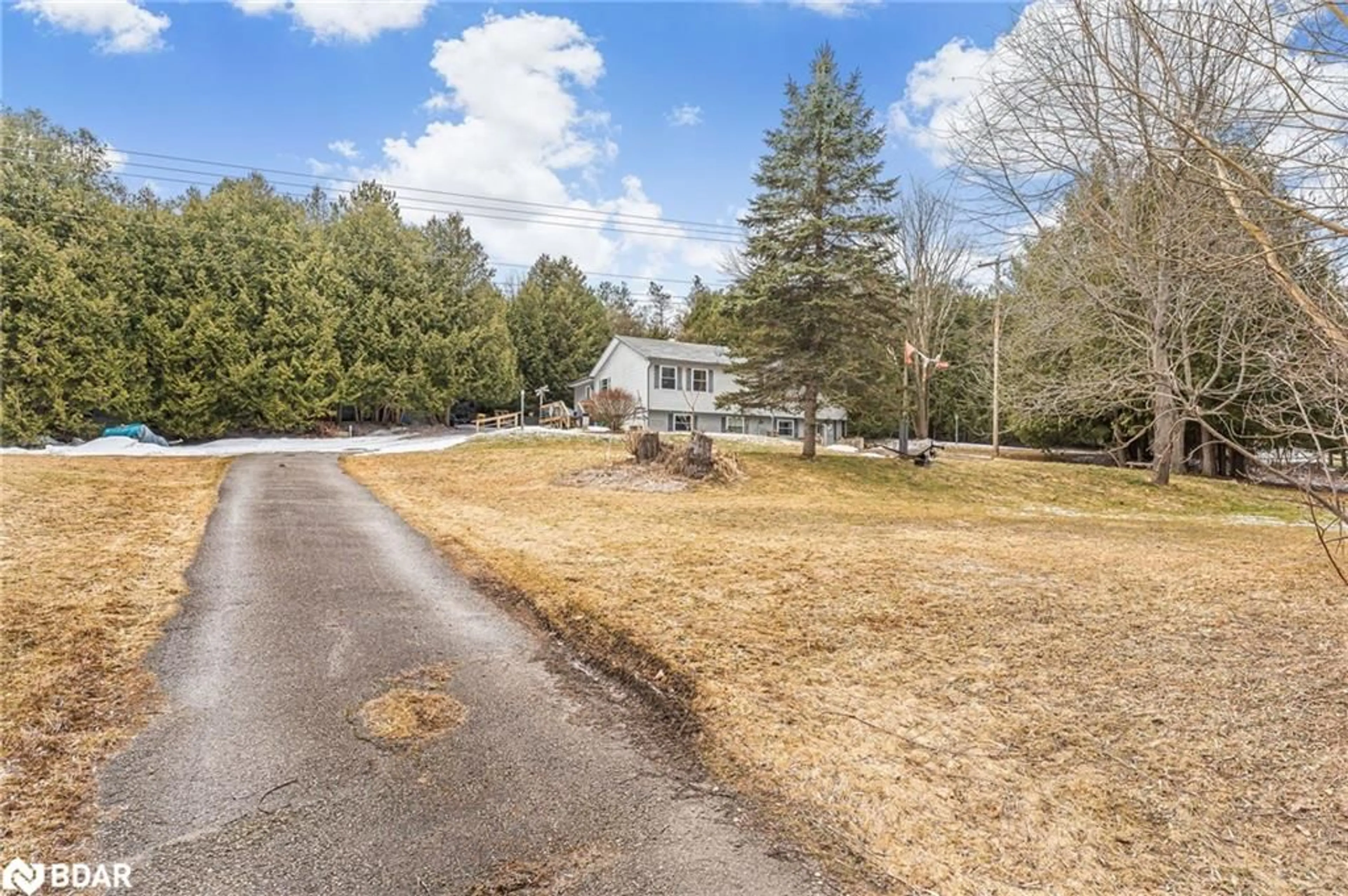 A pic from outside/outdoor area/front of a property/back of a property/a pic from drone, street for 588458 County 17 Rd, Mansfield Ontario L9V 0S8