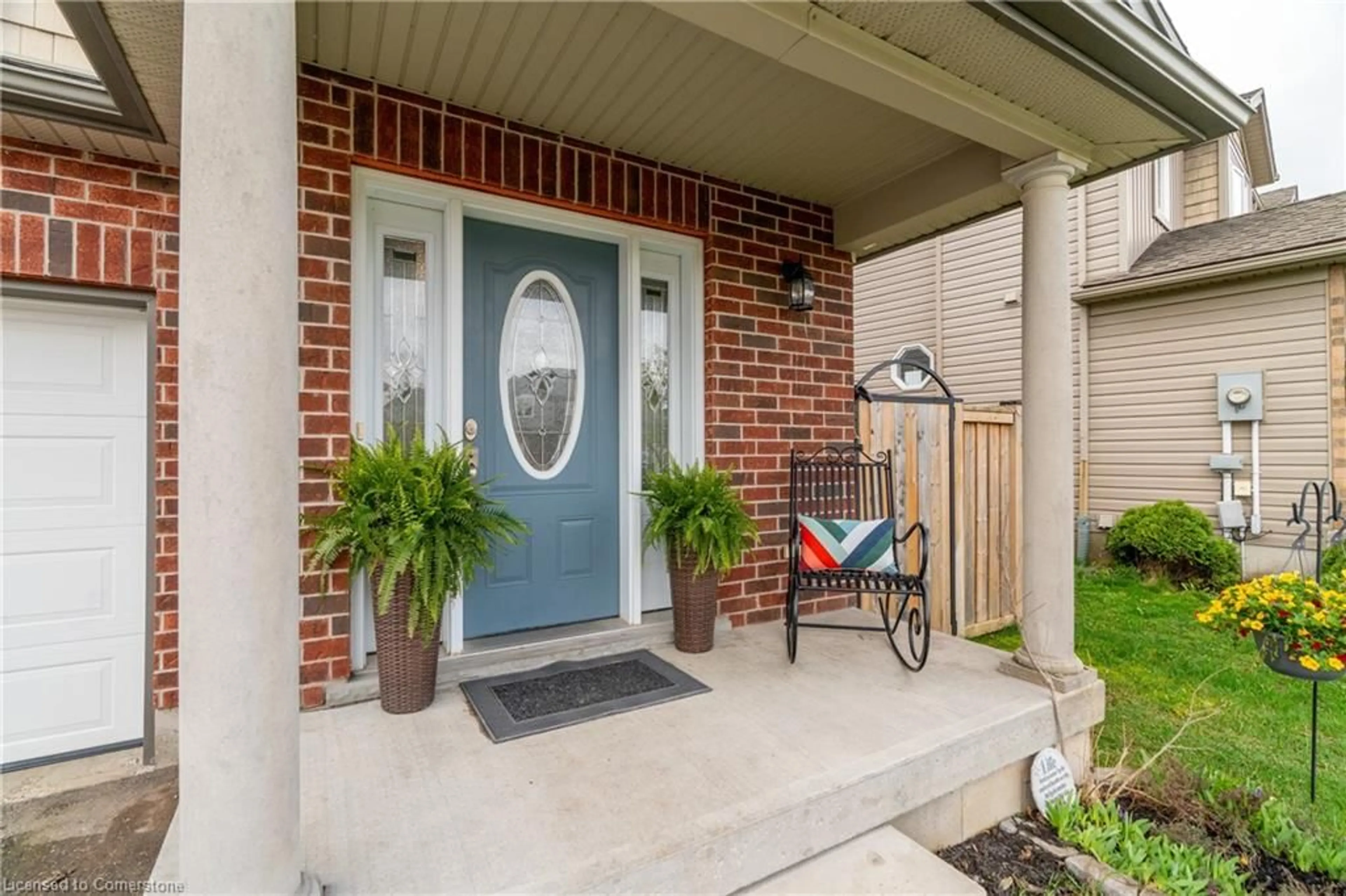 Indoor entryway for 63 Forrest Ave, New Hamburg Ontario N3A 4N6