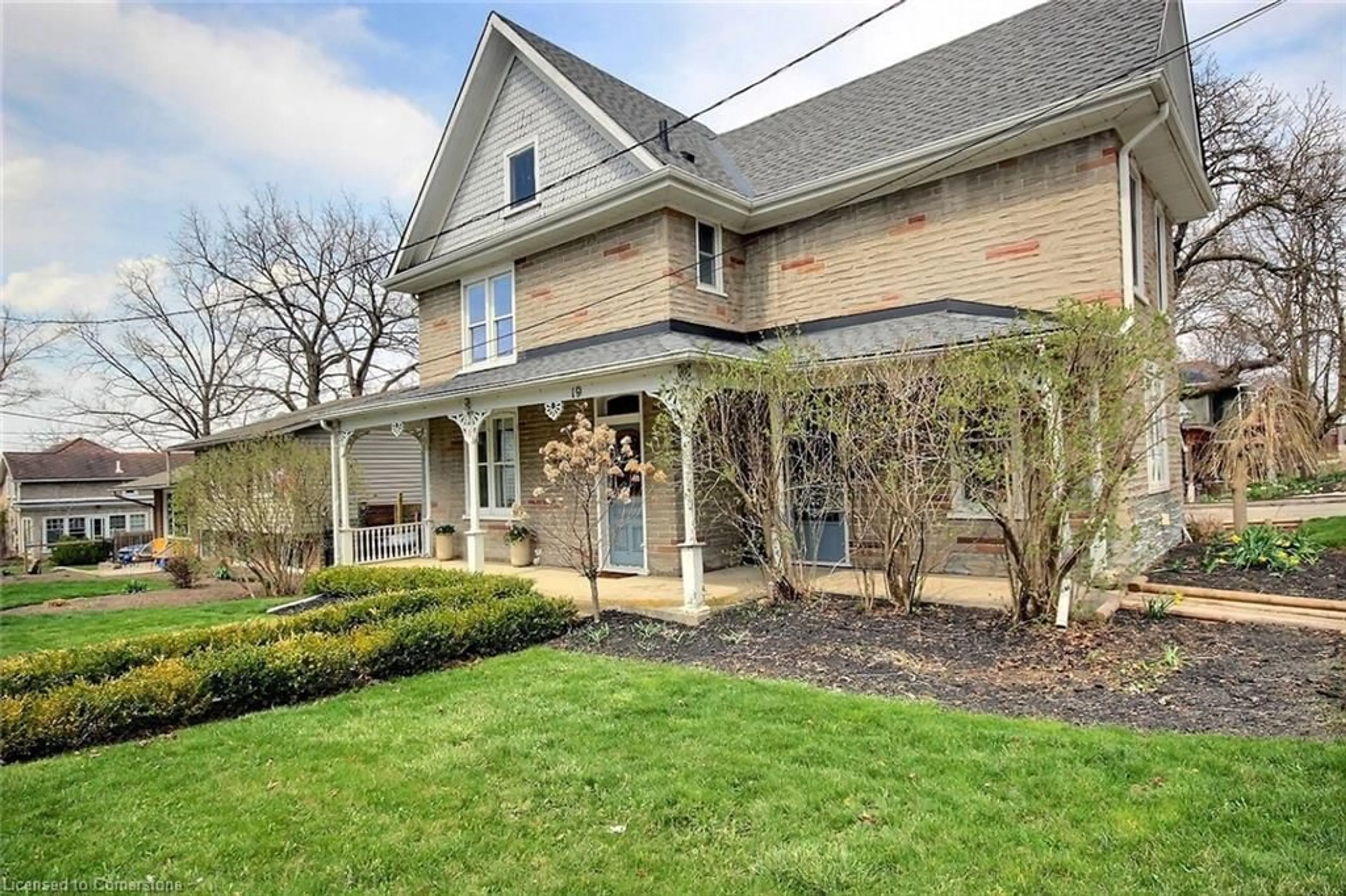 Home with brick exterior material, street for 19 Hungerford Rd, Cambridge Ontario N3C 2P4