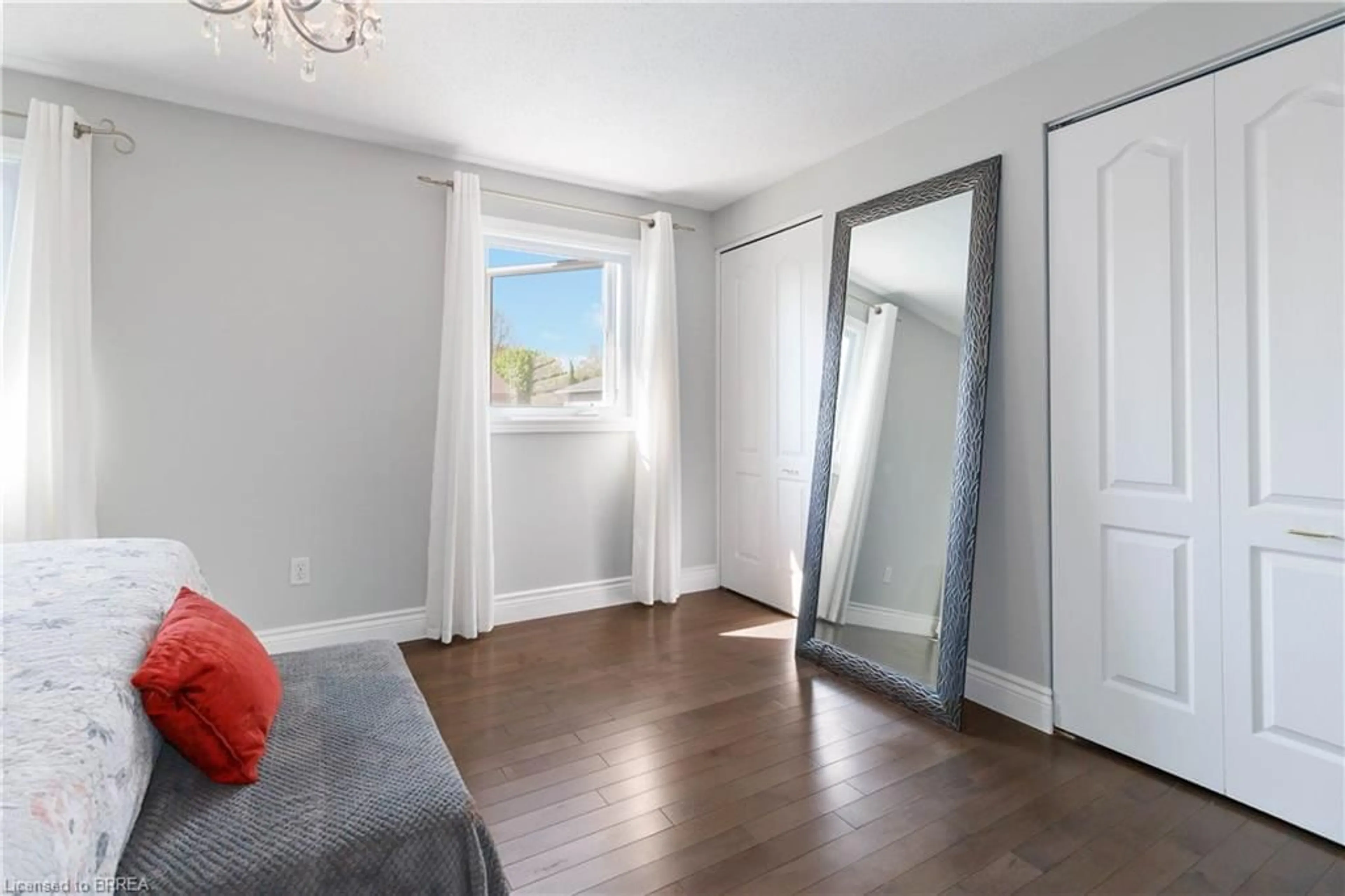 A pic of a room for 25 Winter Way, Brantford Ontario N3T 6G3