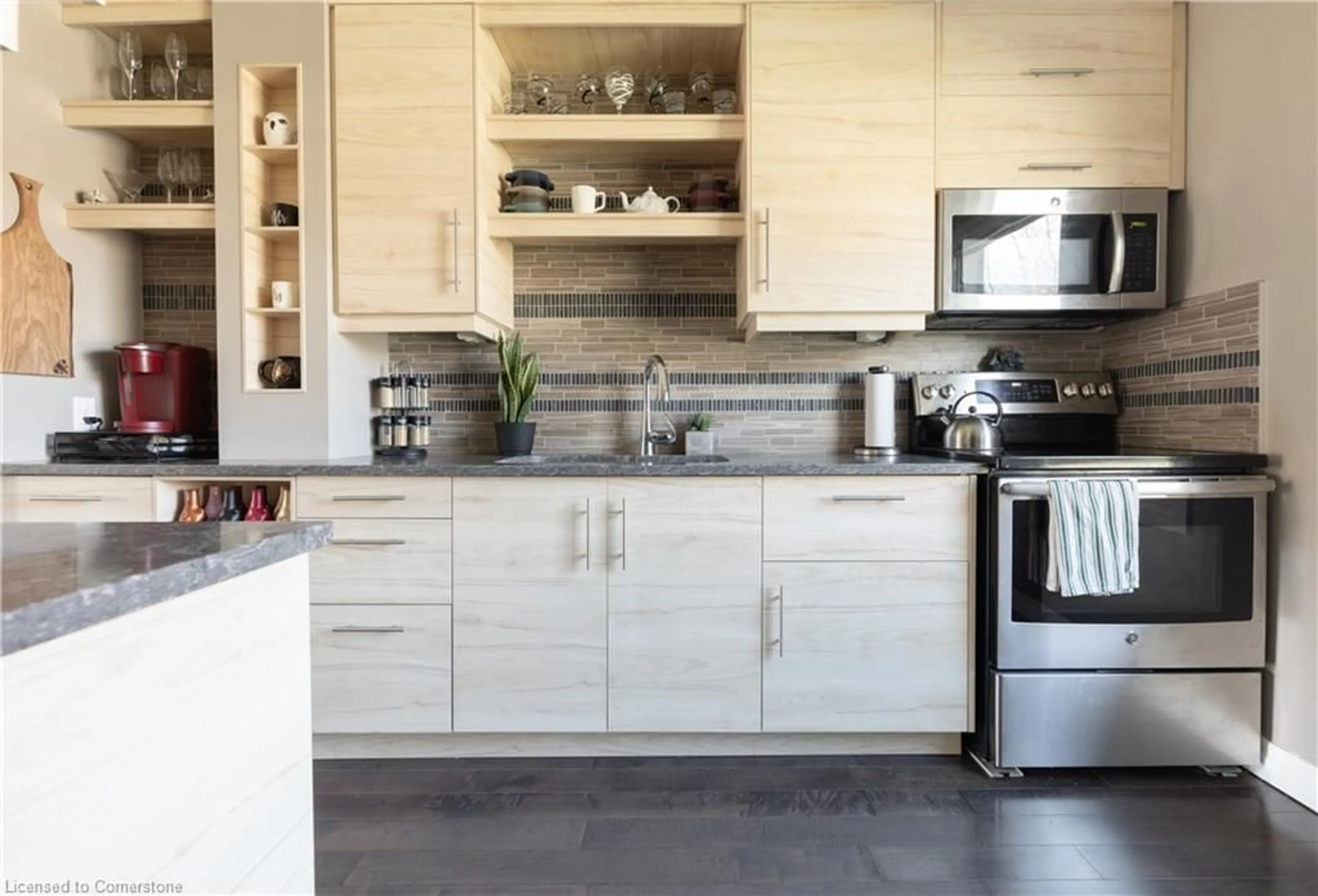 Contemporary kitchen, ceramic/tile floor for 48 Montcalm Dr #5, Kitchener Ontario N2B 2R1