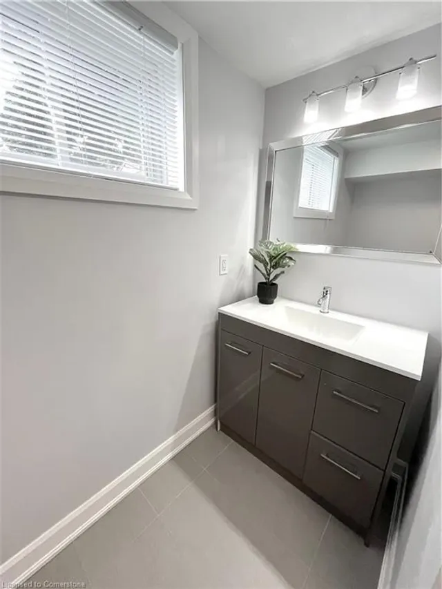 Additional property image - 87 Locheed Dr Unit LOWER