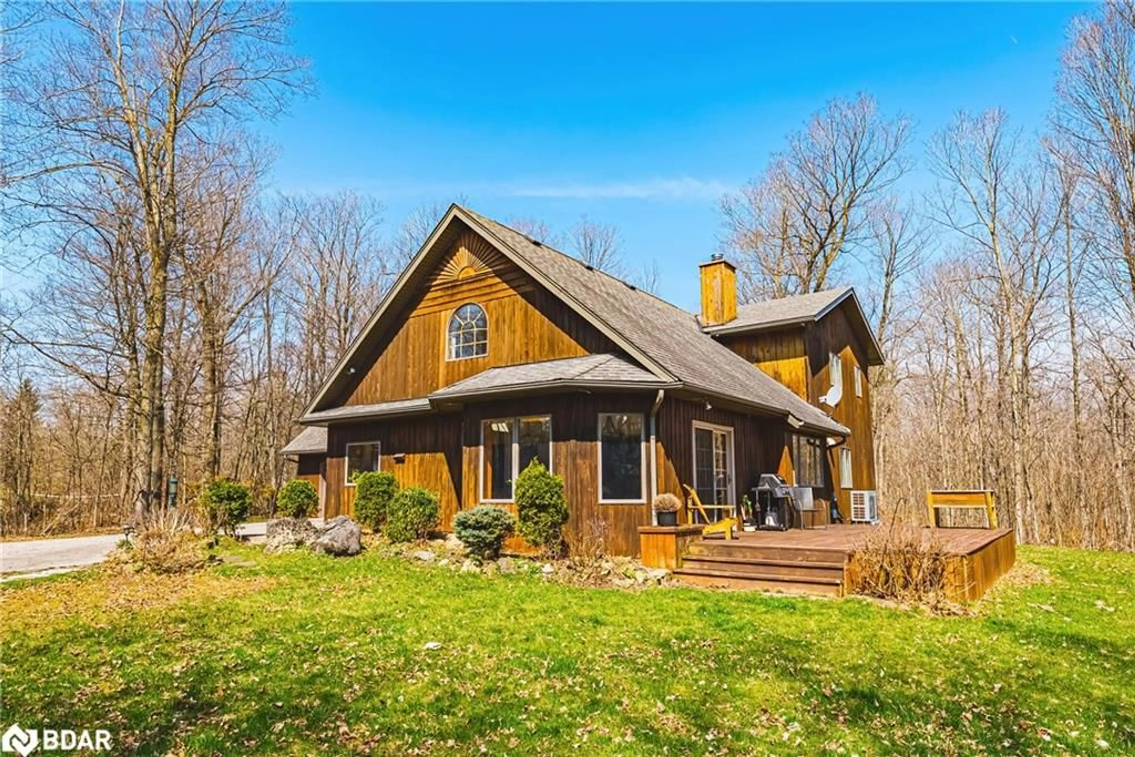 Home with brick exterior material, unknown for 1325 3 Side Road, Campbellville Ontario L0P 1B0