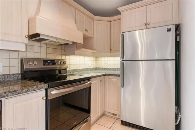 Additional property image - 161 Howard Ave