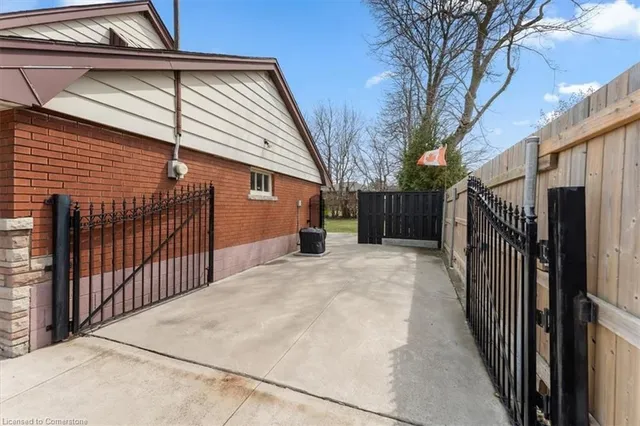Additional property image - 161 Howard Ave