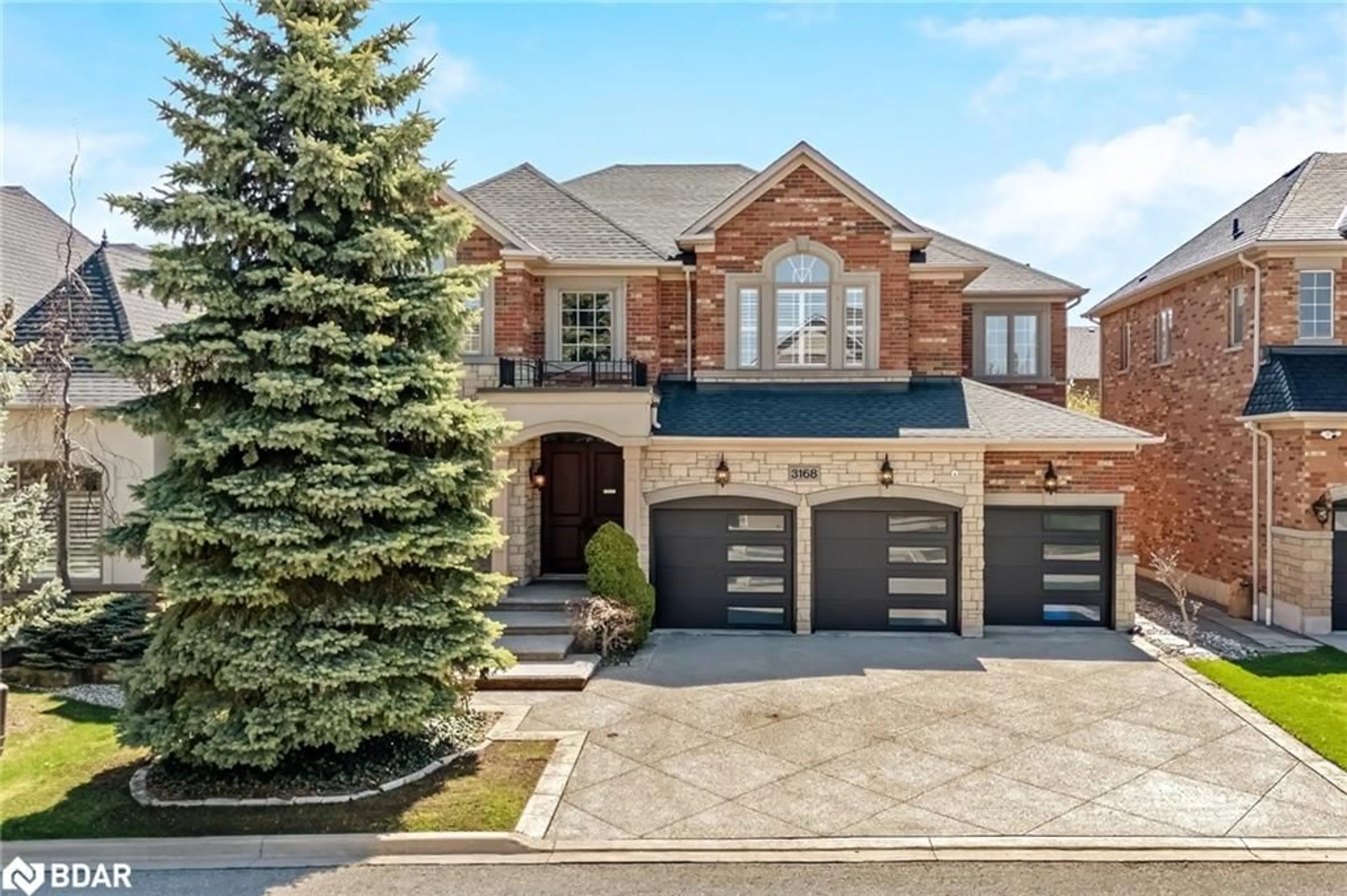Home with brick exterior material, street for 3168 Saddleworth Cres, Oakville Ontario L6M 0A8