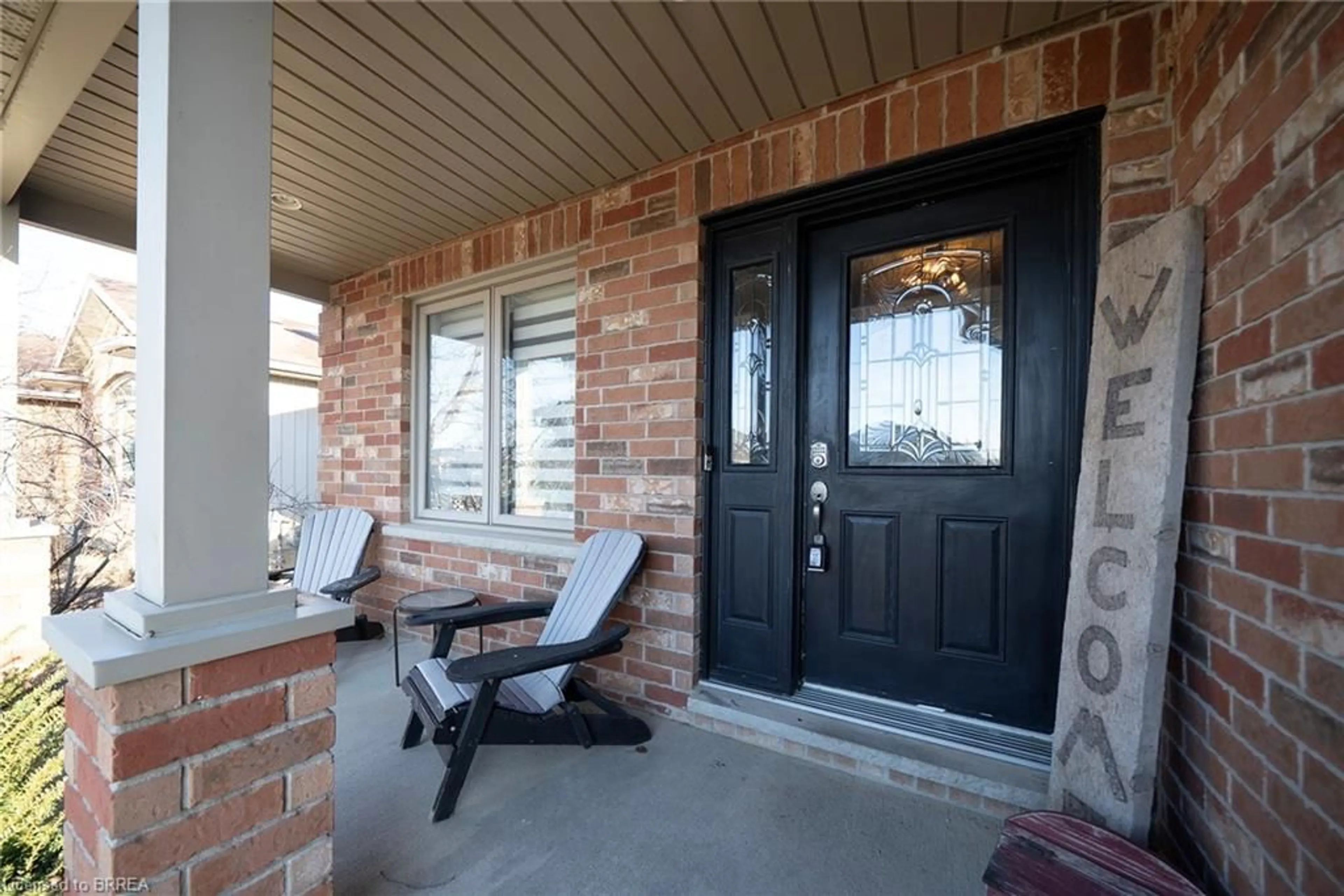 Indoor entryway for 38 Davis St, Jarvis Ontario N0A 1J0