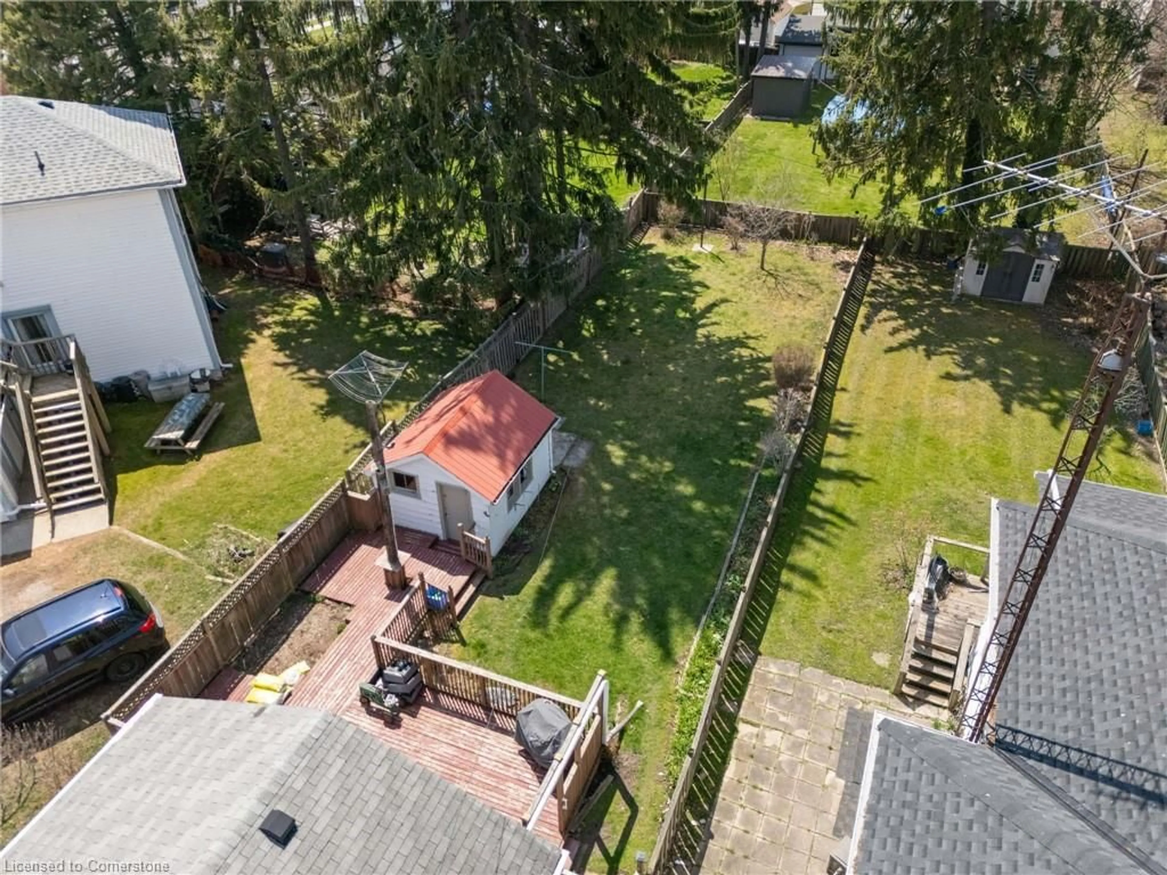 A pic from outside/outdoor area/front of a property/back of a property/a pic from drone, unknown for 405 St George St St, Port Dover Ontario N0A 1N0