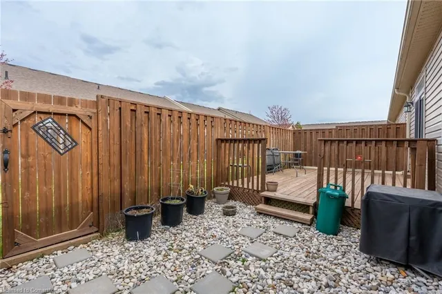Primary image of 21 Stickland Lane
