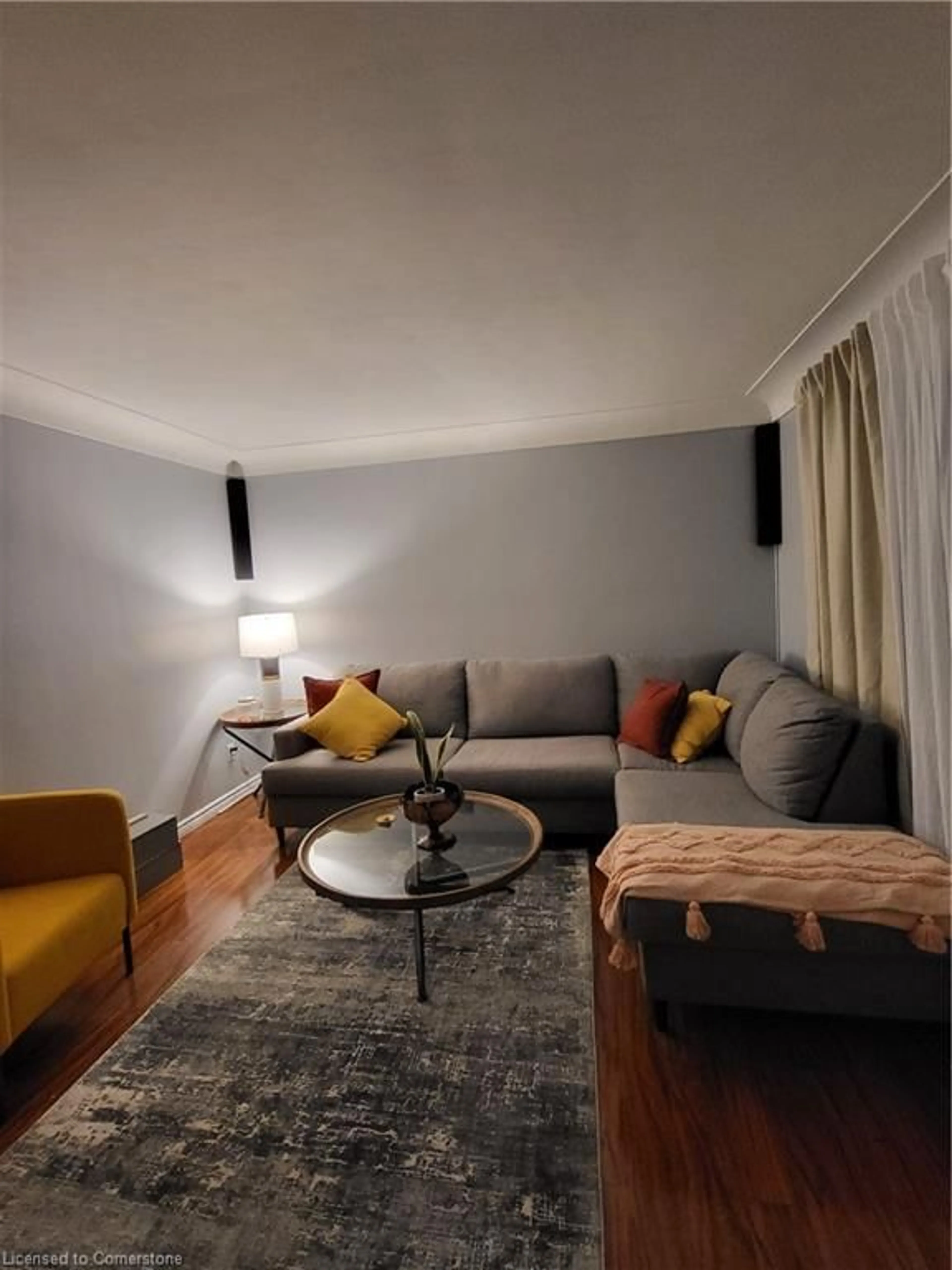 Living room with furniture, unknown for 490 Cochrane Rd, Hamilton Ontario L8K 3H3