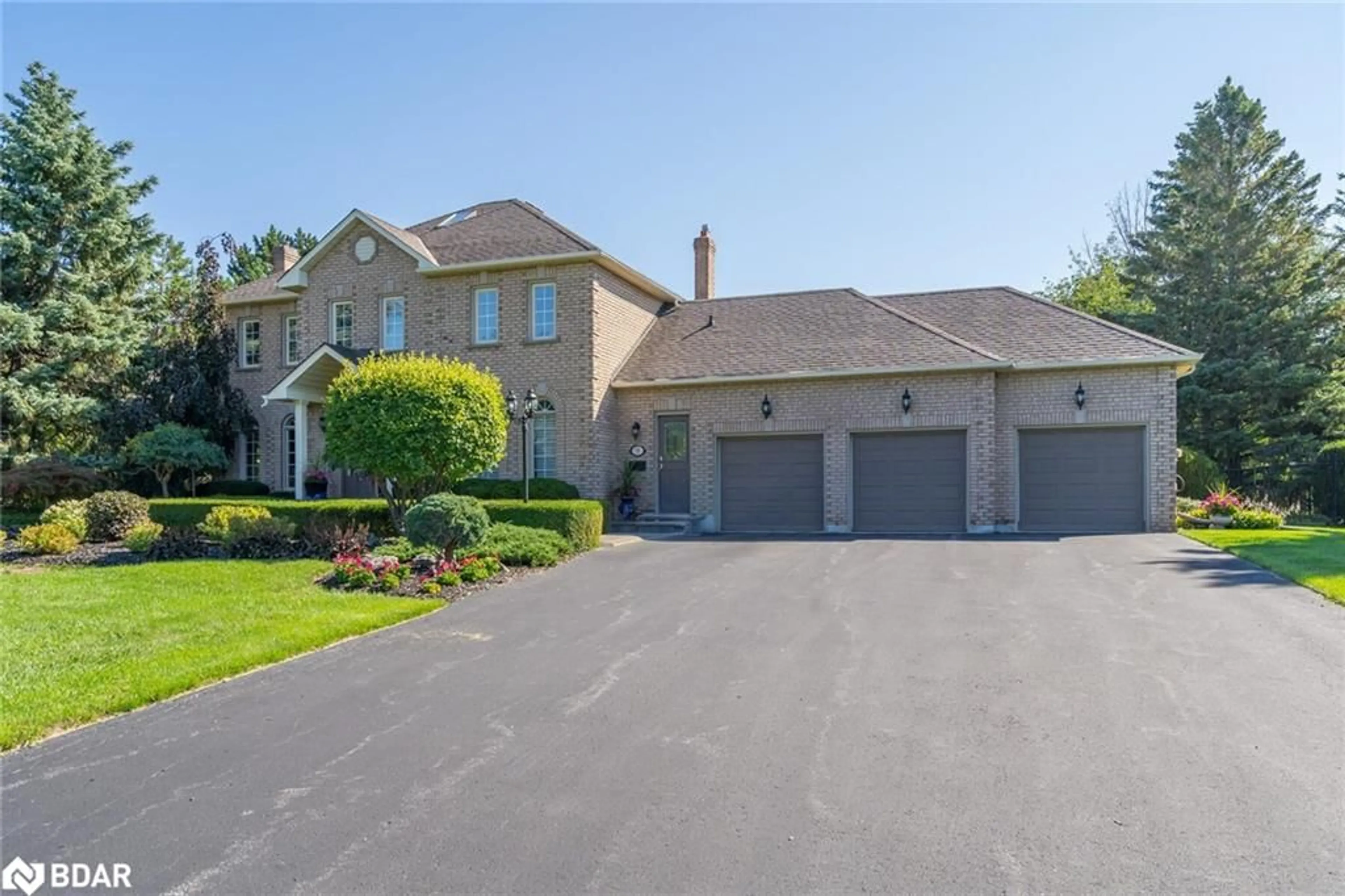 A pic from outside/outdoor area/front of a property/back of a property/a pic from drone, street for 9 Meagan Dr, Glen Williams Ontario L7G 5G6