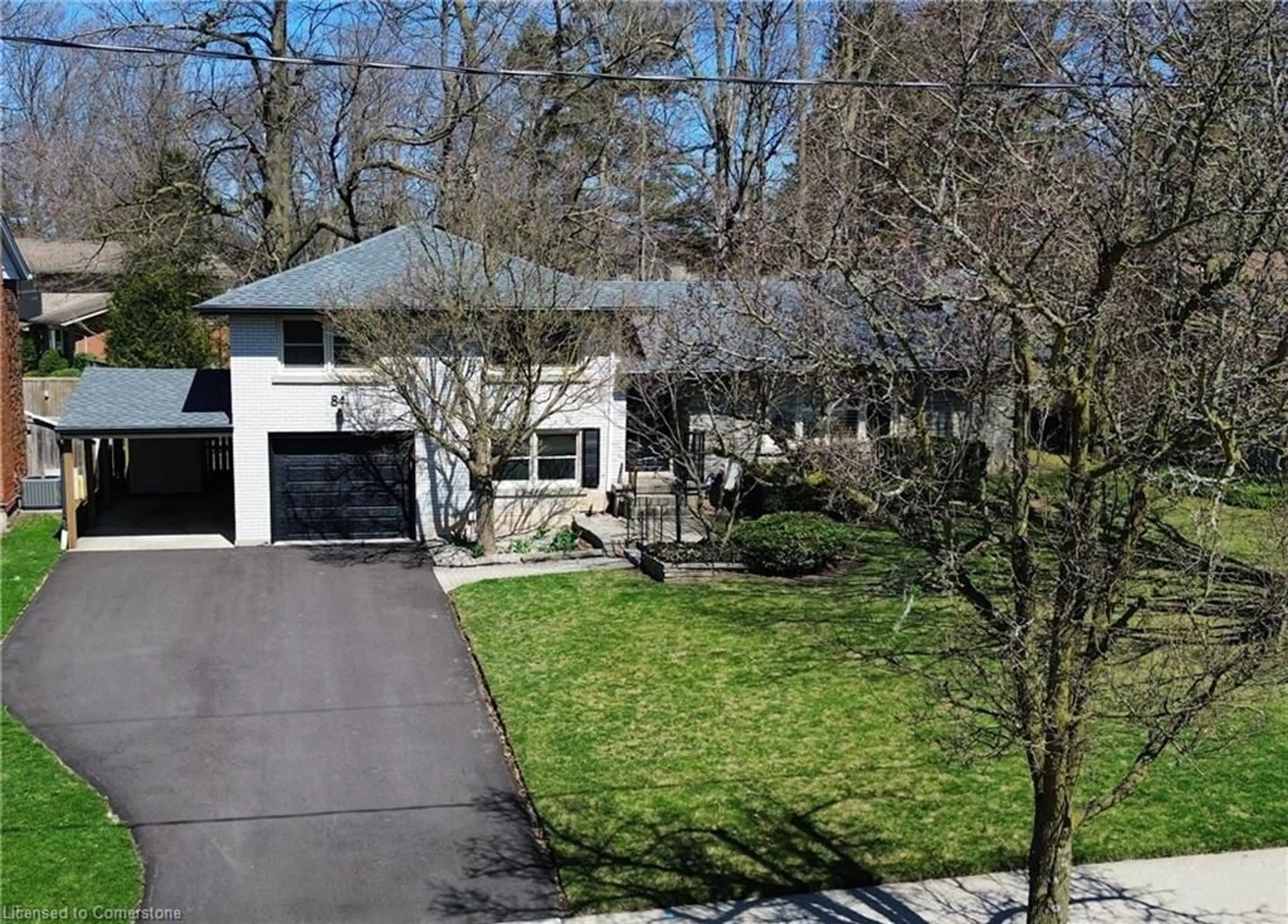A pic from outside/outdoor area/front of a property/back of a property/a pic from drone, street for 84 Braeside Ave, Waterloo Ontario N2J 2C6