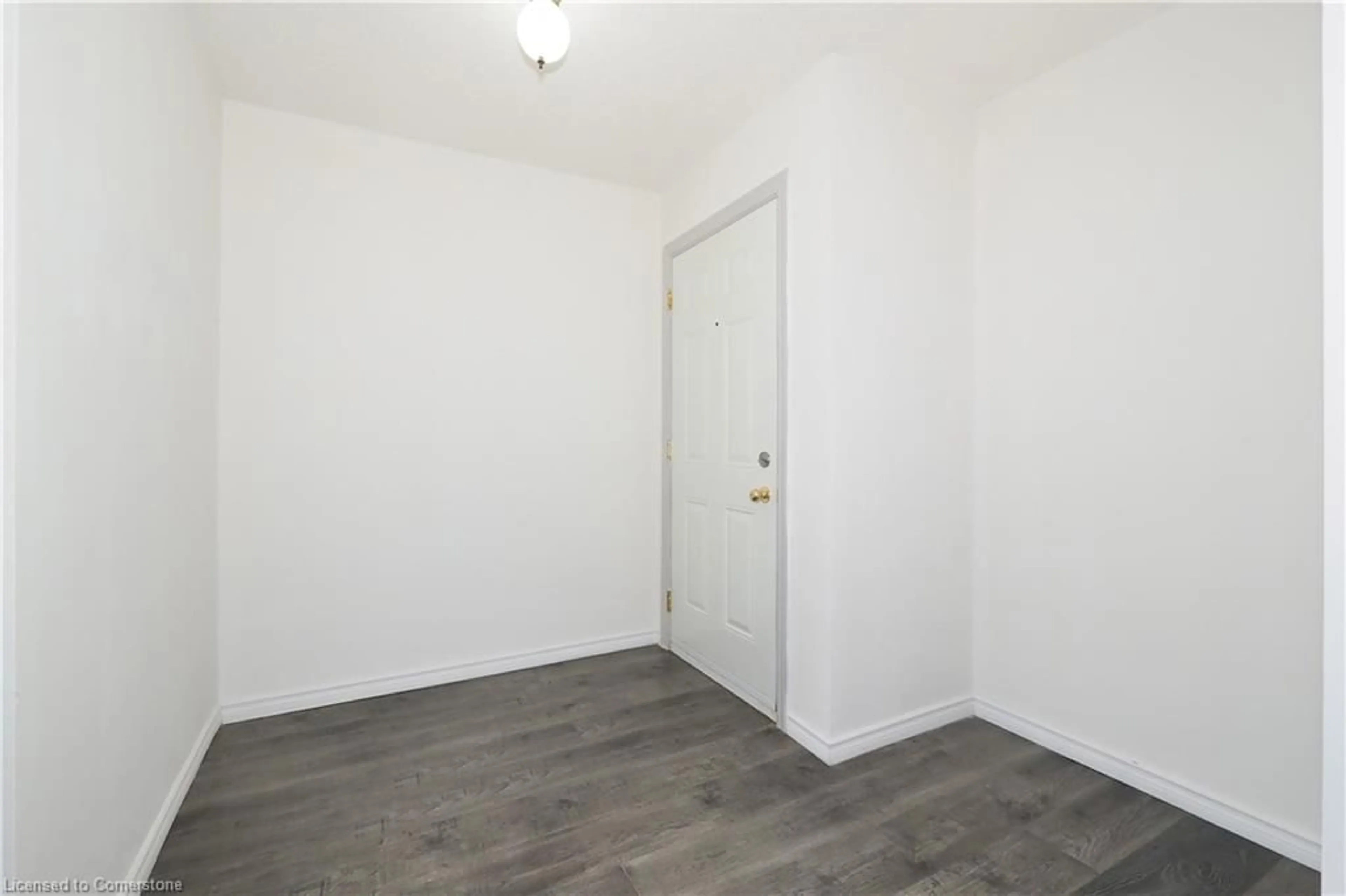 A pic of a room for 10 Mill Creek Rd #13, Cambridge Ontario N1R 1J6