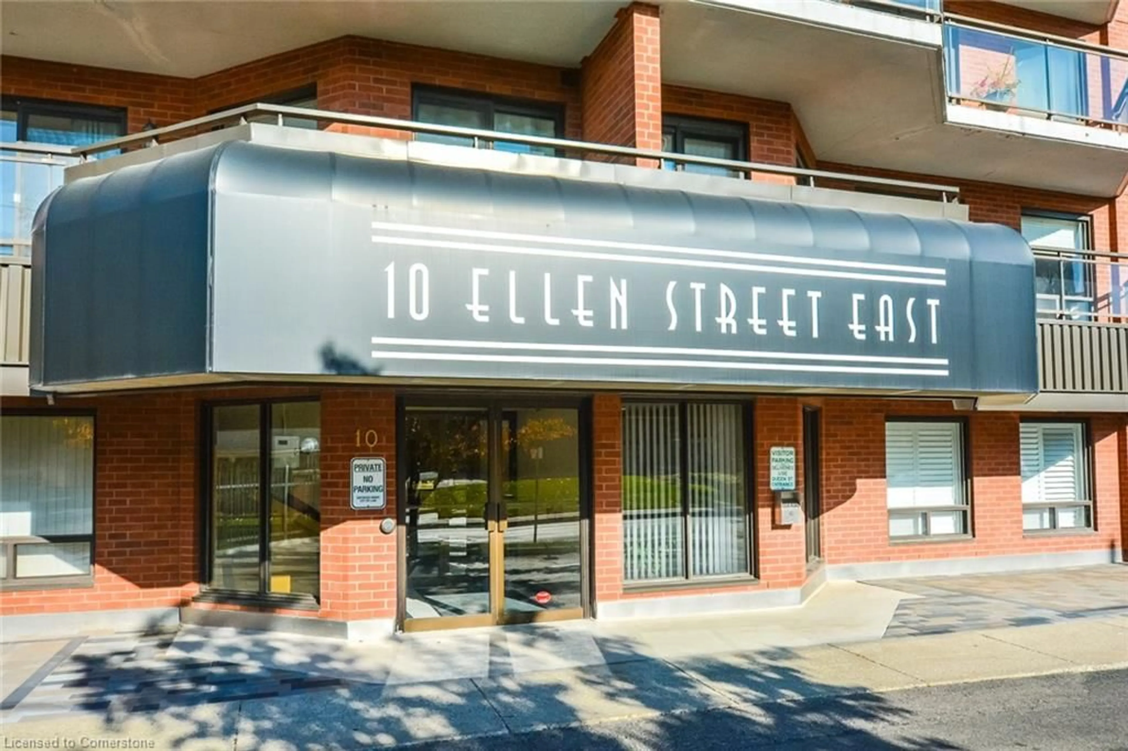 Indoor foyer for 10 Ellen St #808, Kitchener Ontario N2H 6R8