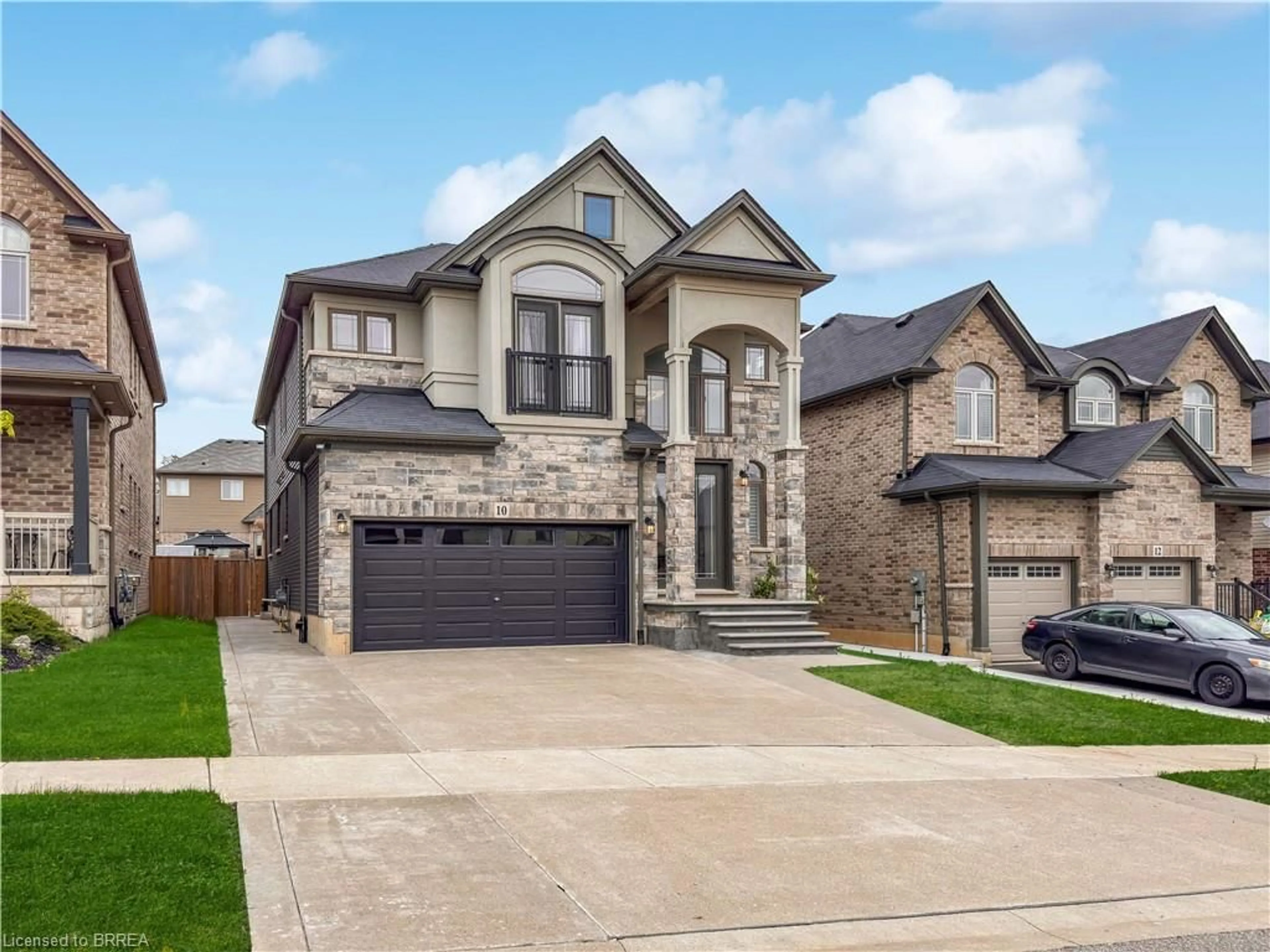 Home with brick exterior material, street for 10 Vic Chambers Pl, Paris Ontario N3L 0E7