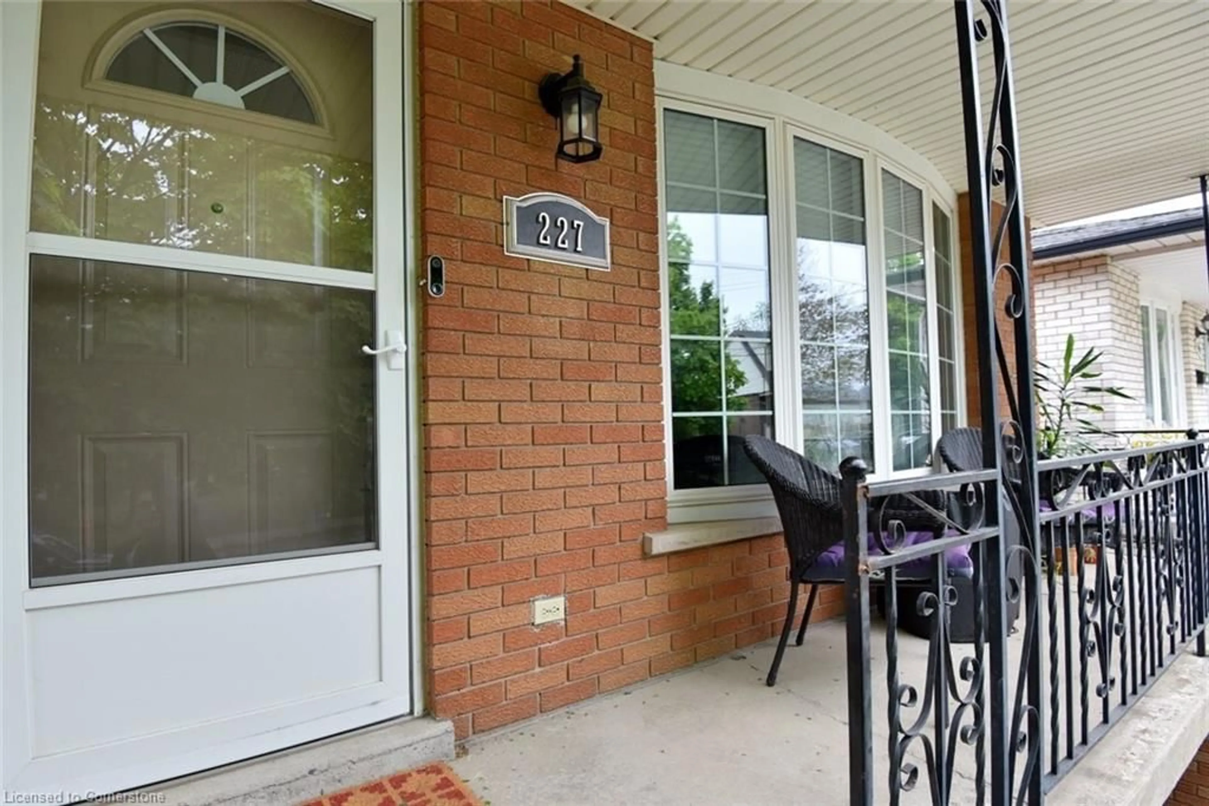 Unknown for 227 East 8th St, Hamilton Ontario L9A 3L7