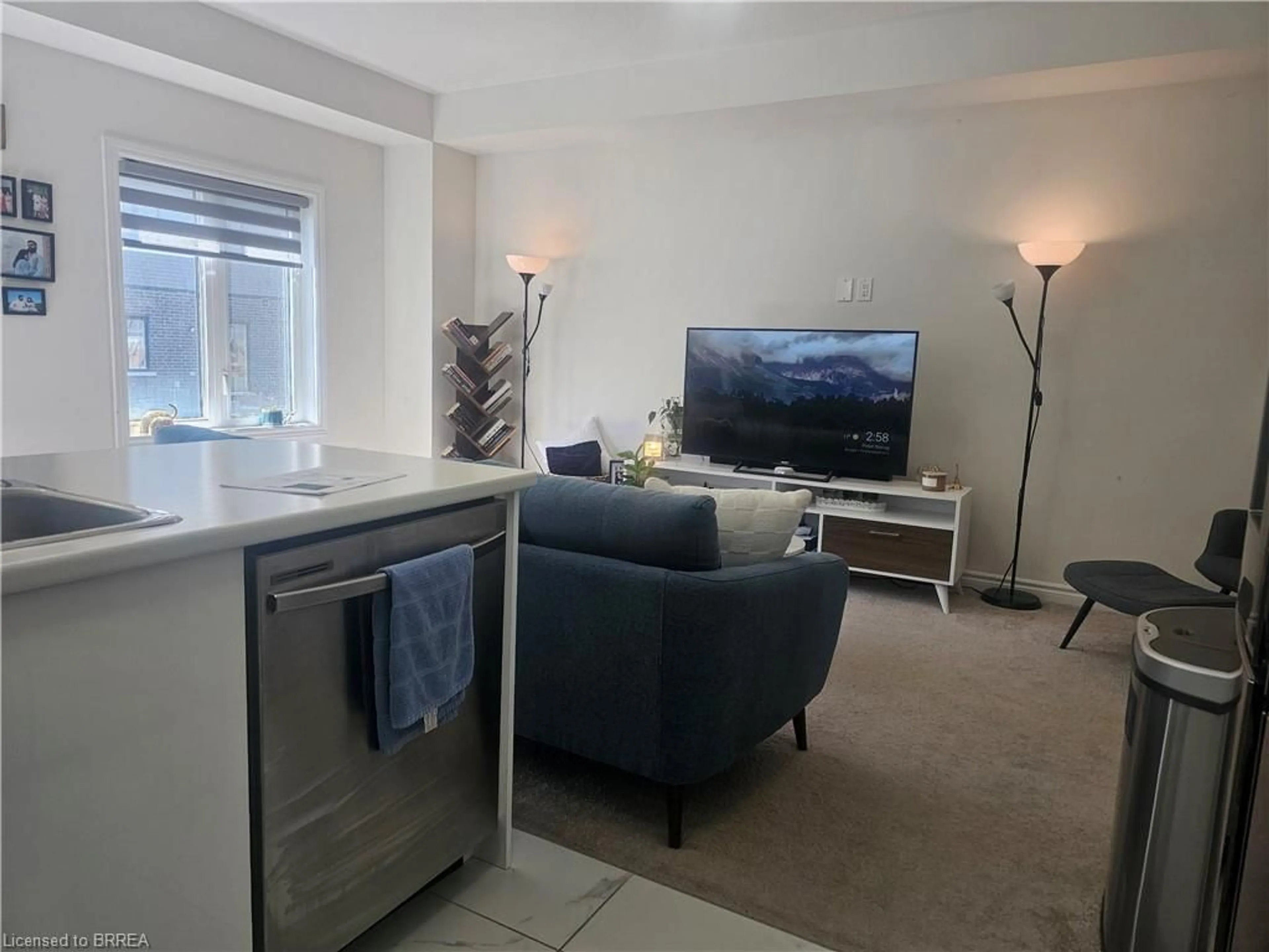 A pic of a room for 11 Poole St, Brantford Ontario N3V 0B2