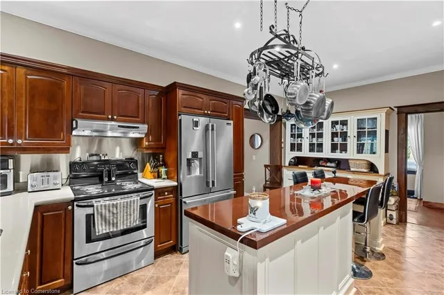 Additional property image - 973 Garden Lane