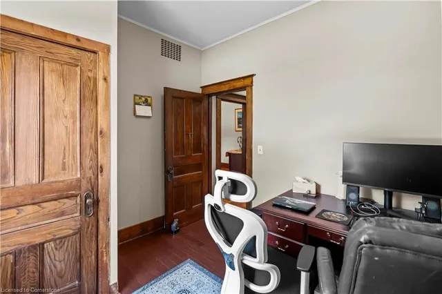 Additional property image - 973 Garden Lane