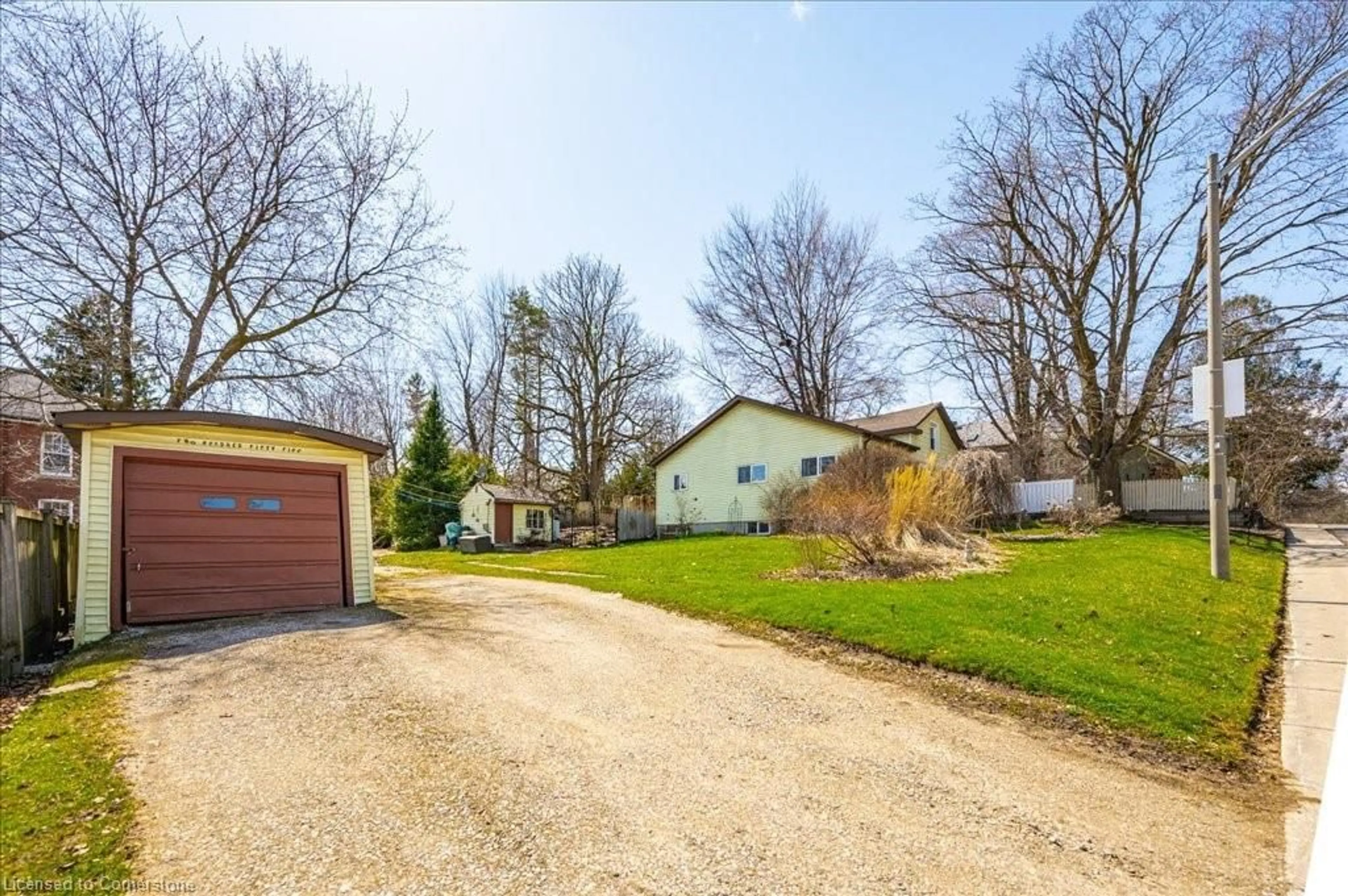 A pic from outside/outdoor area/front of a property/back of a property/a pic from drone, street for 255 Provost Lane, Fergus Ontario N1M 2M9