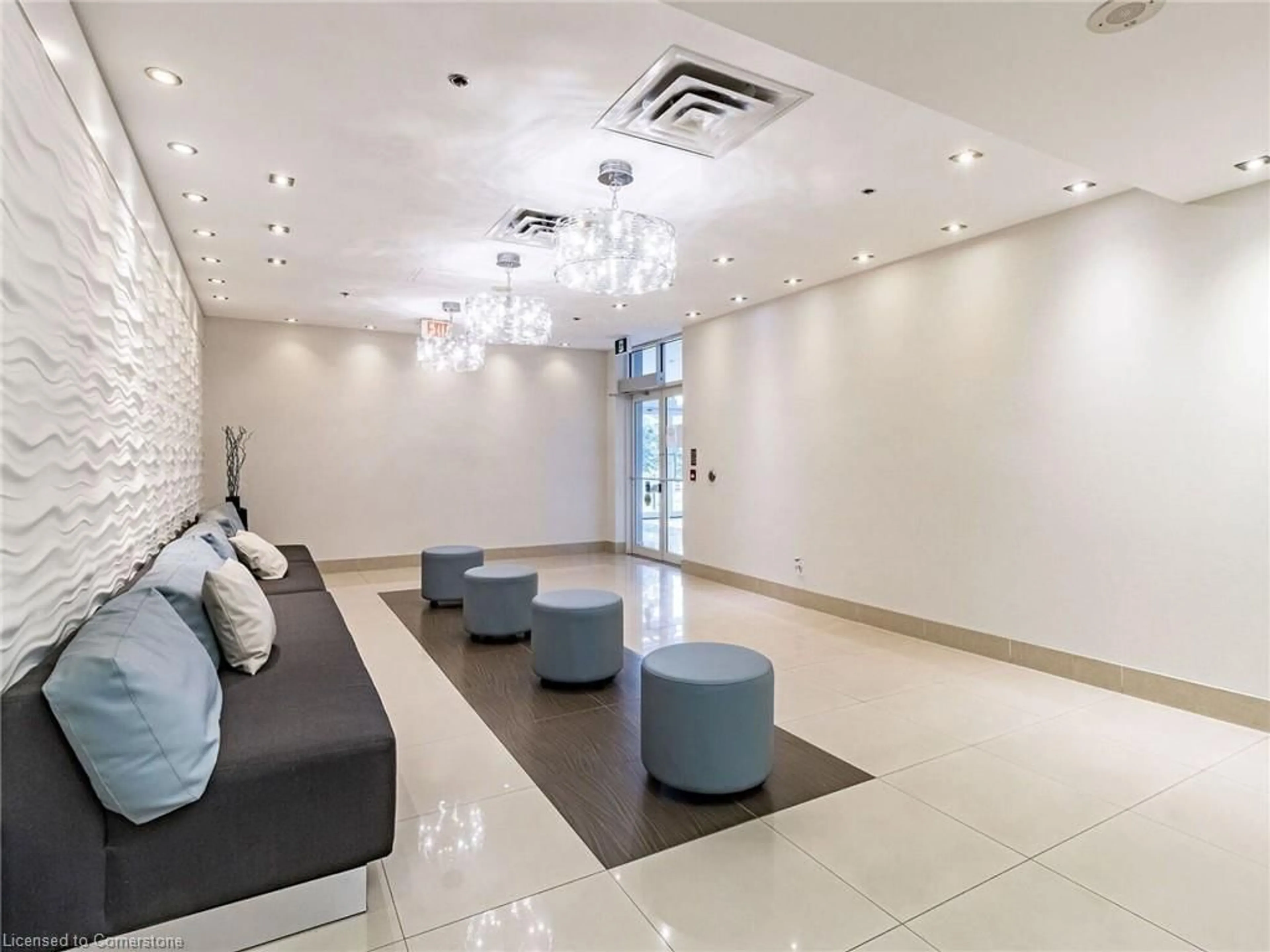 Lobby for 3865 Lake Shore Blvd #401, Etobicoke Ontario M8W 0A2
