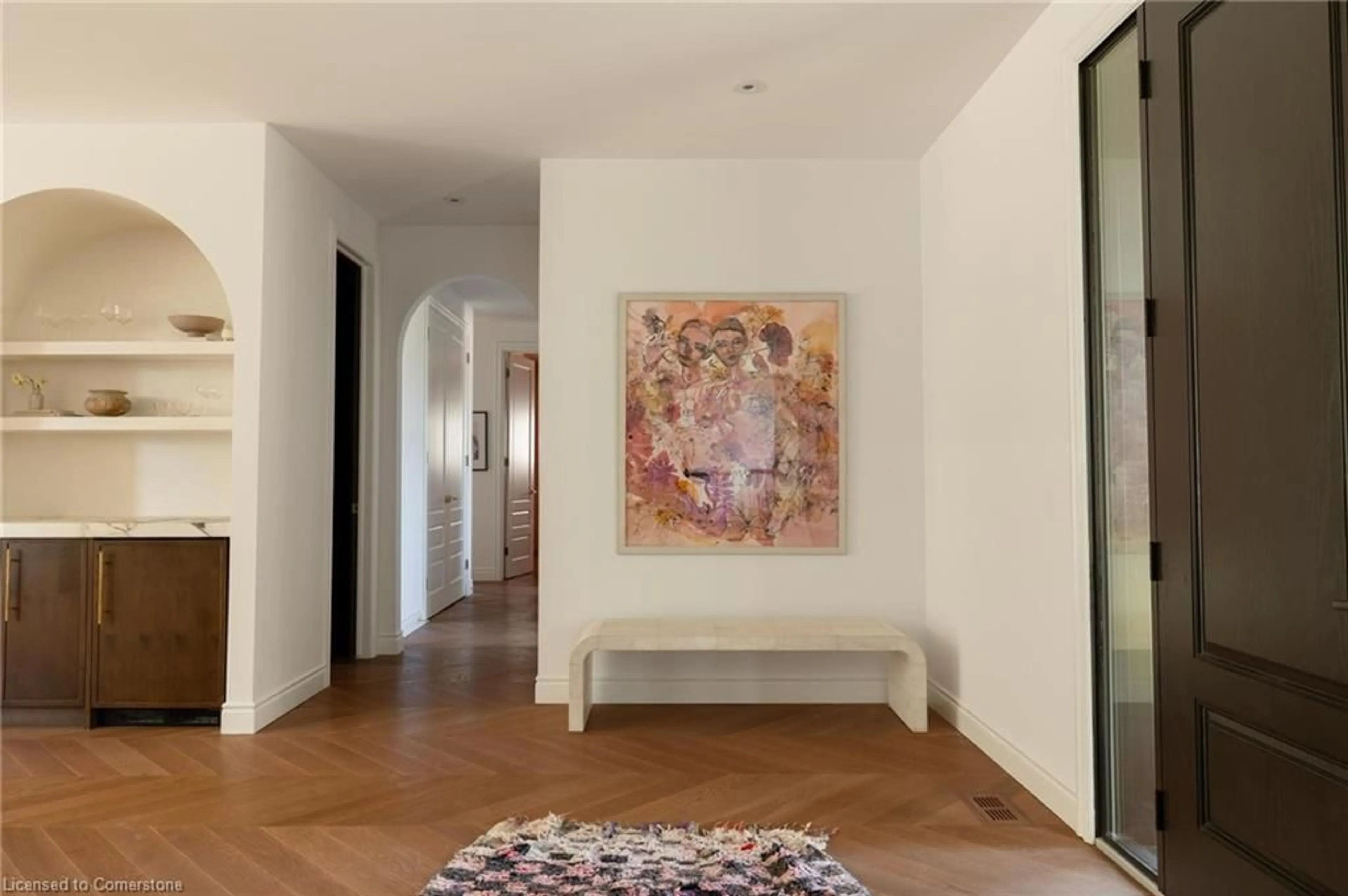 Indoor foyer for 4640 Nassagaweya Puslinch Tline, Puslinch Ontario N0B 2J0