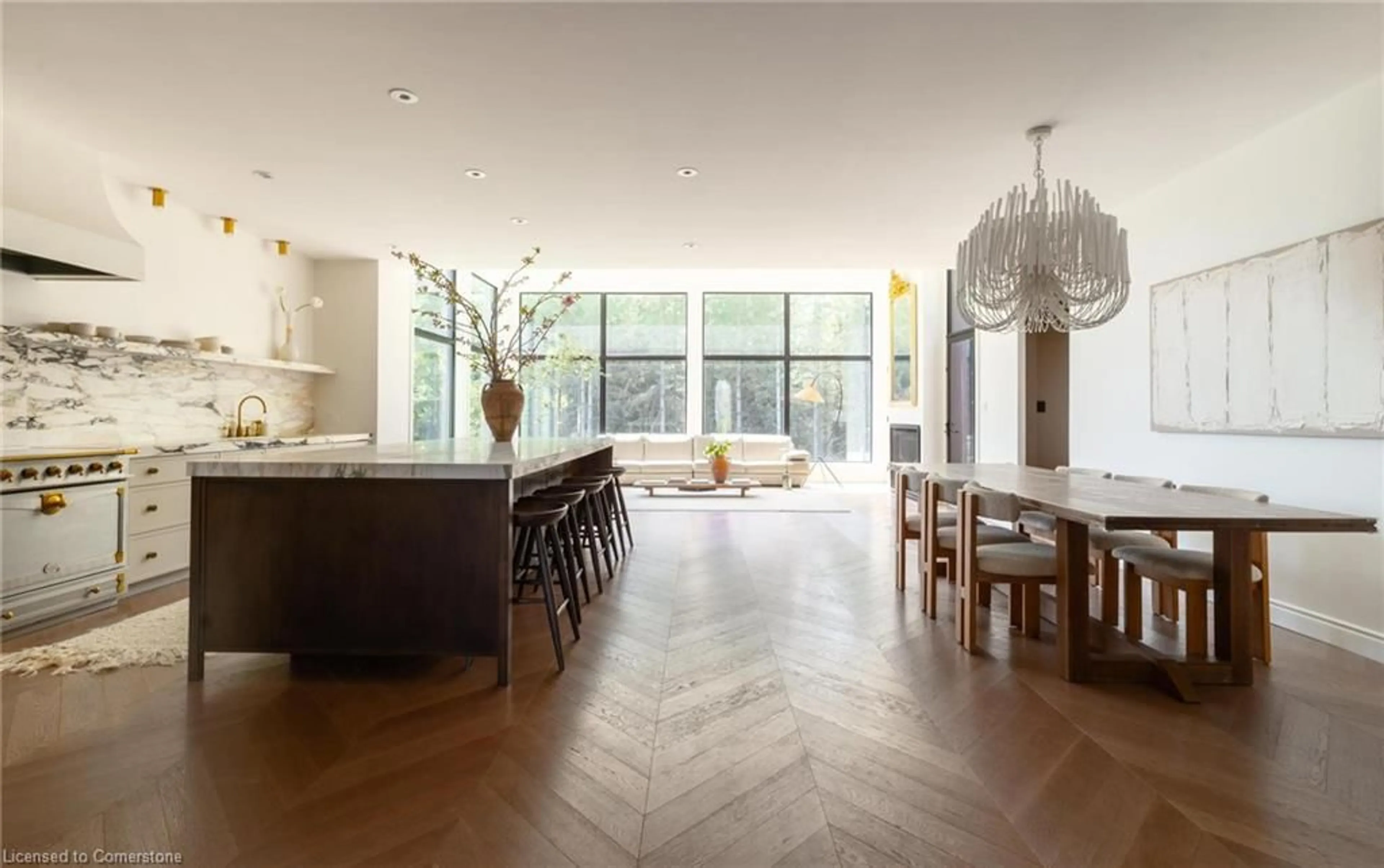 Open concept kitchen, unknown for 4640 Nassagaweya Puslinch Tline, Puslinch Ontario N0B 2J0