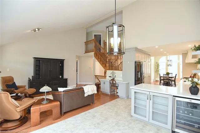 Additional property image - 31 Blasdell Crt
