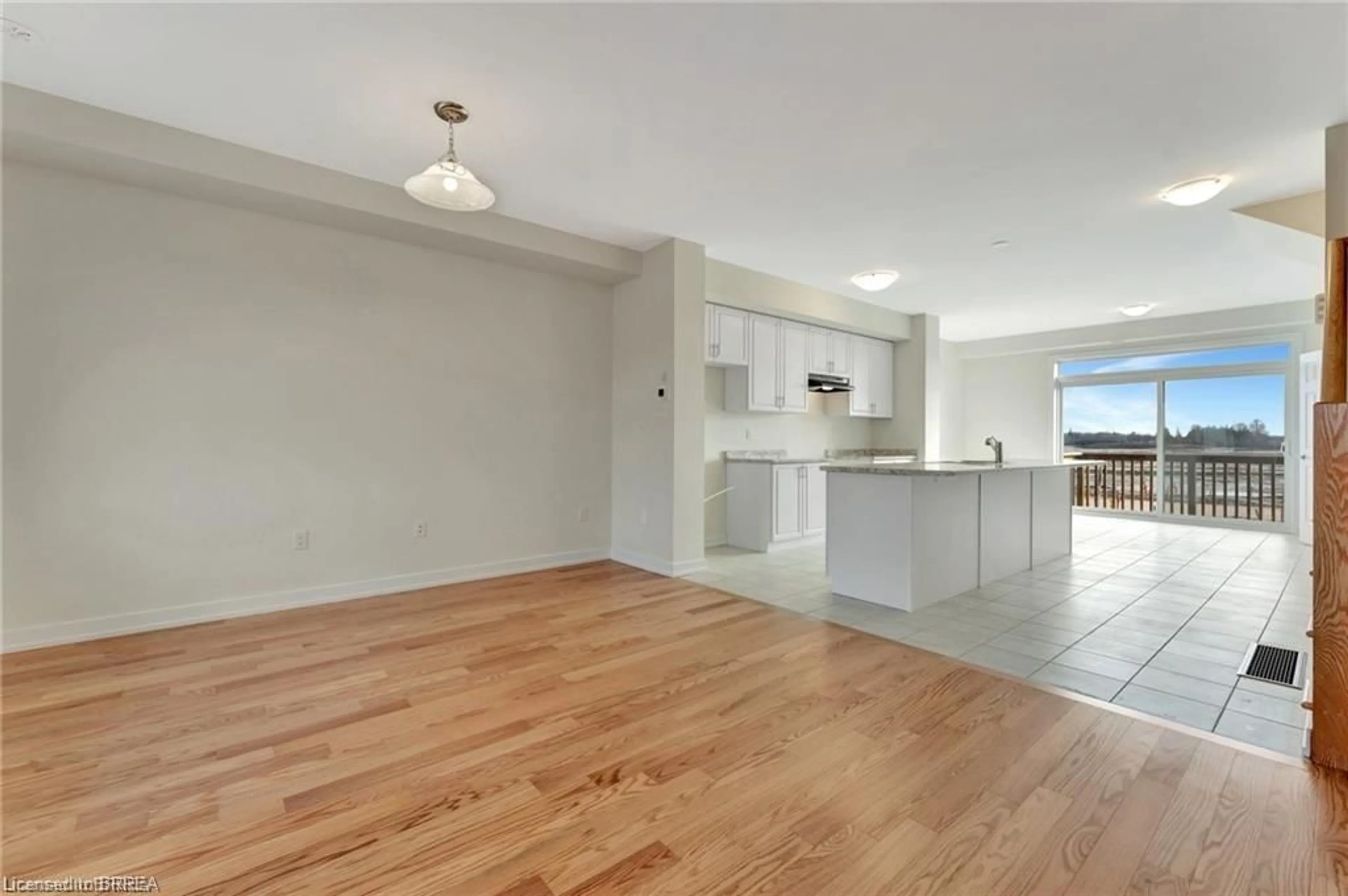 Open concept kitchen, unknown for 51 Baskett St, Brantford Ontario N3T 0W3