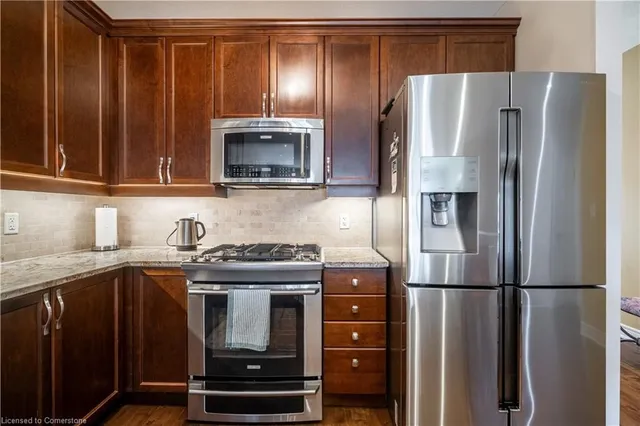 Additional property image - 10 Greenbrook Dr Unit 10