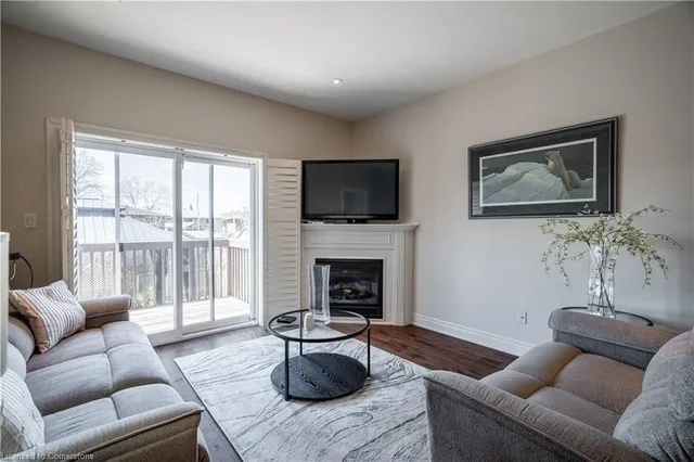 Additional property image - 10 Greenbrook Dr Unit 10