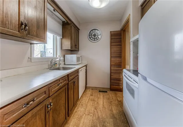 Additional property image - 155 Kenneth Ave