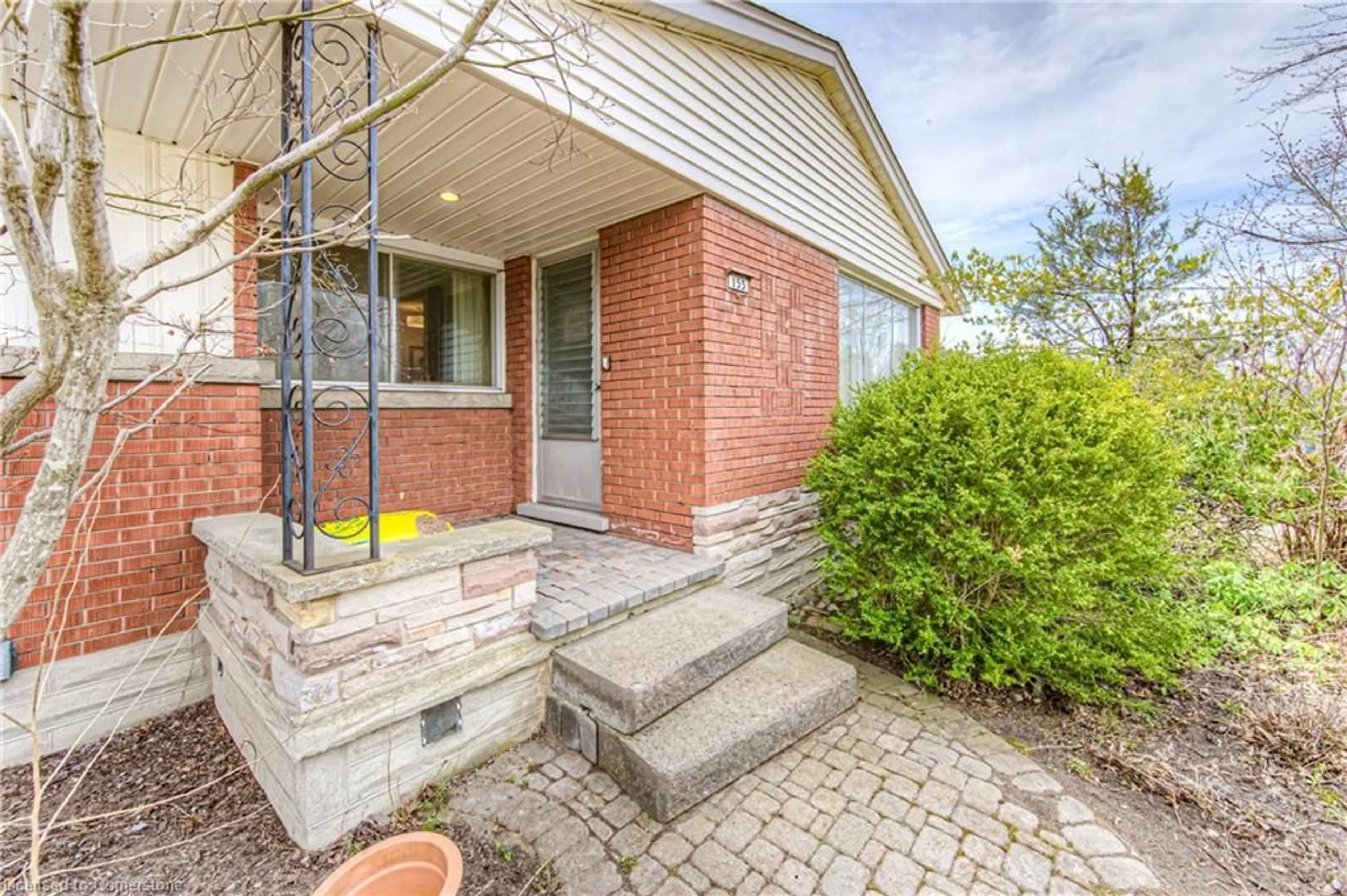 Home with brick exterior material, street for 155 Kenneth Ave, Kitchener Ontario N2A 1W3