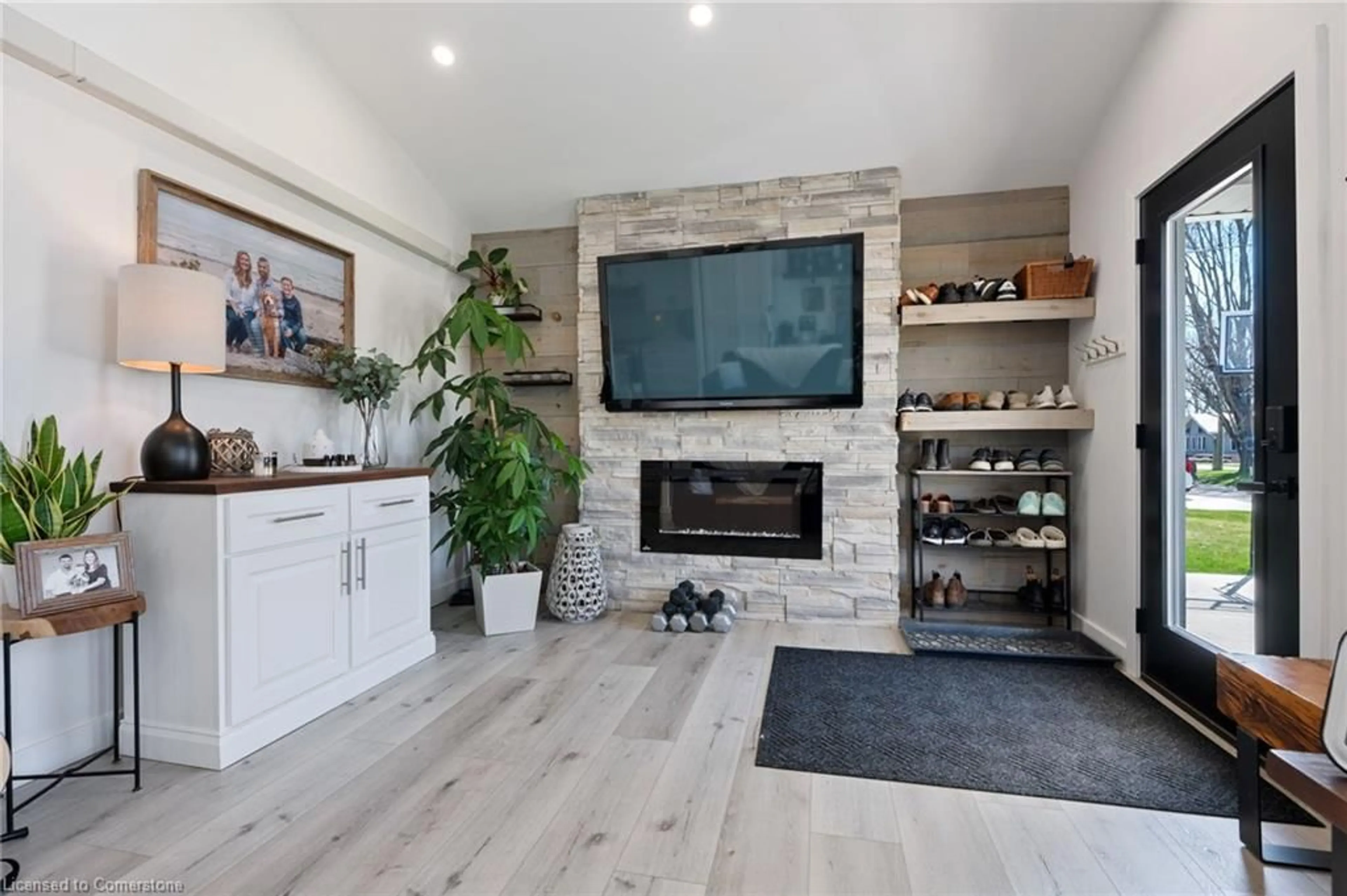 Unknown for 13 Walmsley St, Turkey Point Ontario N0E 1T0