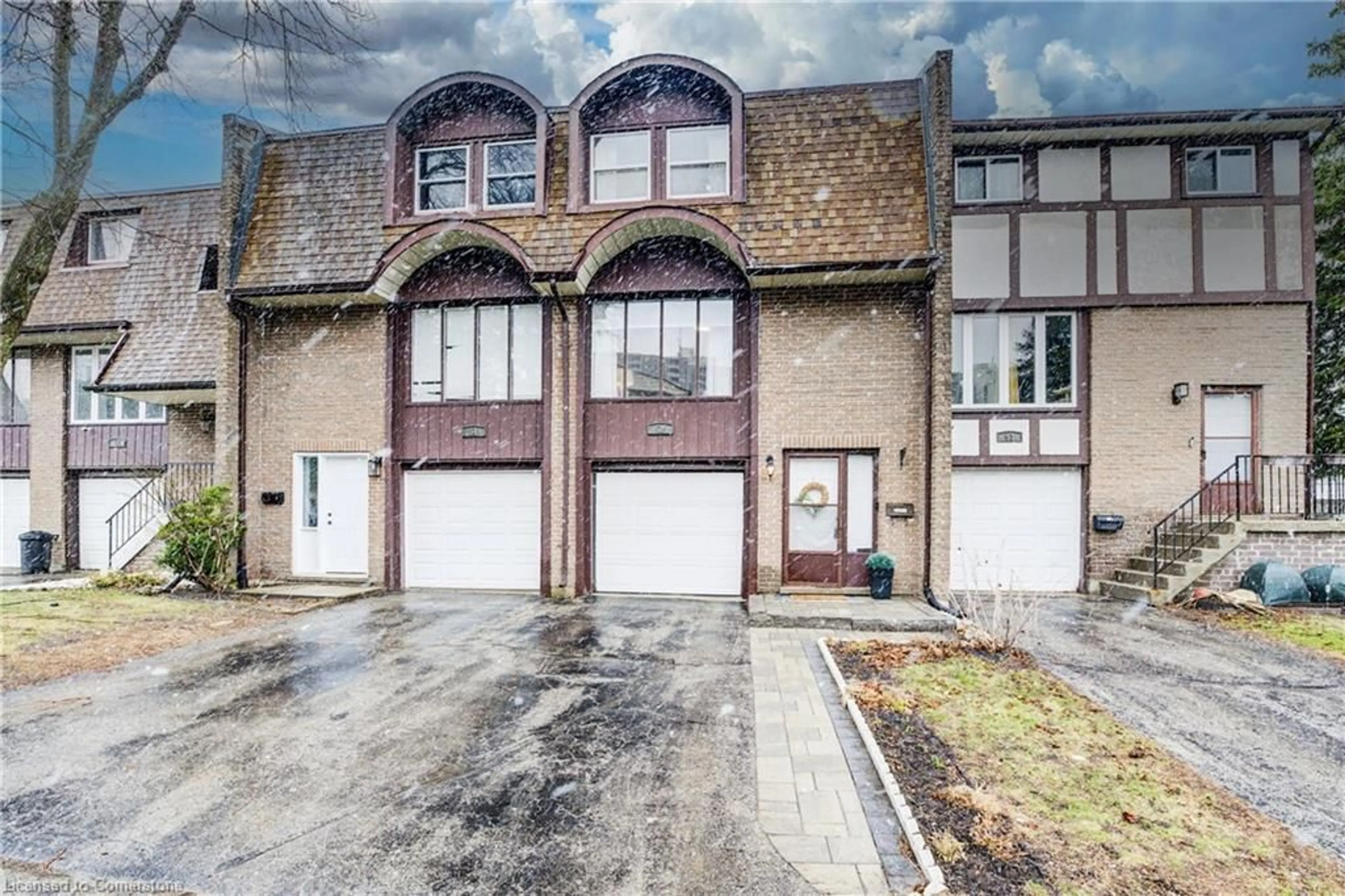 Unknown for 49 Cedarwoods Cres #52, Kitchener Ontario N2C 2L1