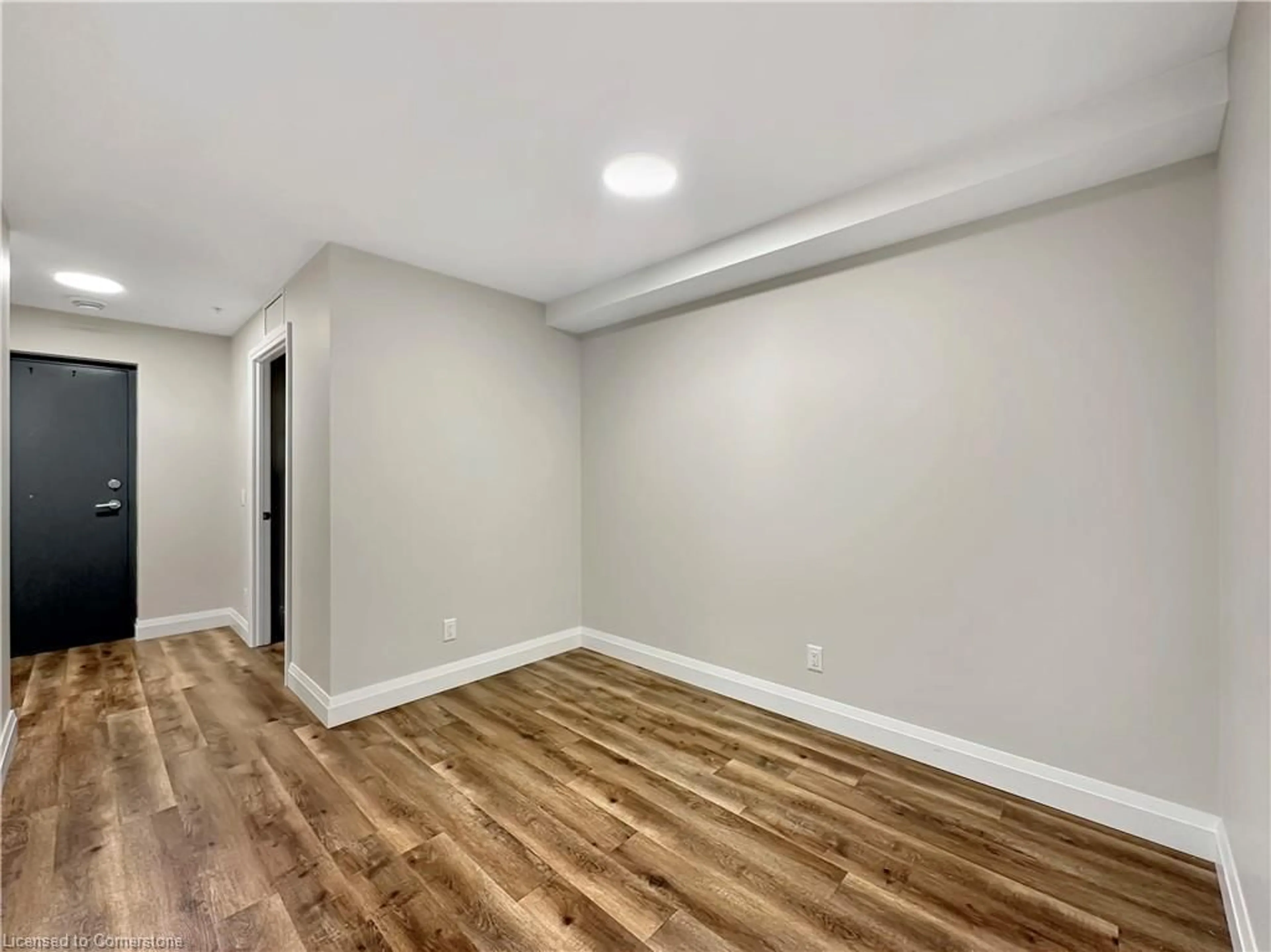 A pic of a room for 64 Main St N #413, Hagersville Ontario N0A 1H0