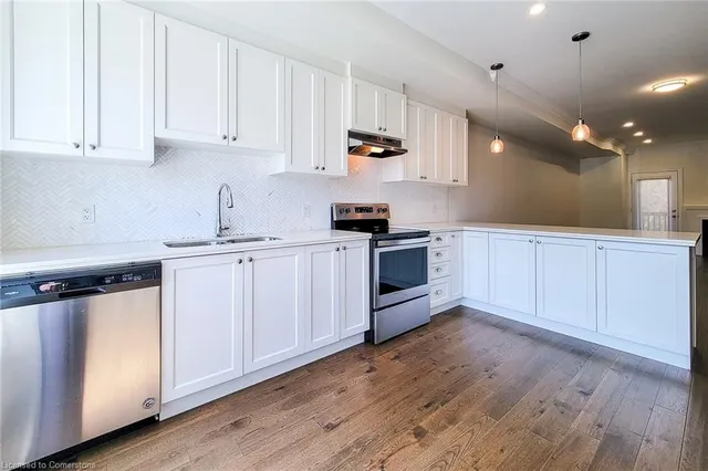 Additional property image - 111 Wilson St Unit 7