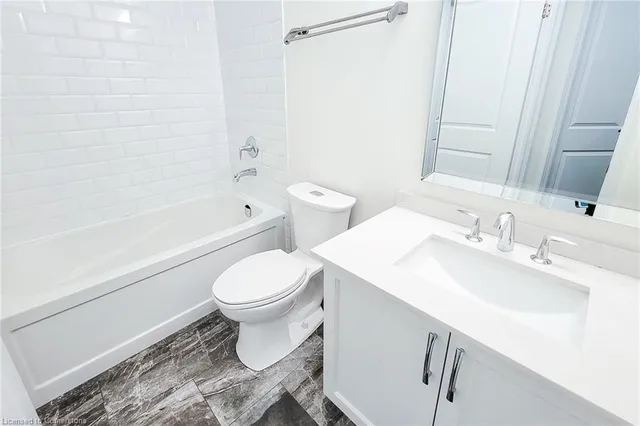 Additional property image - 111 Wilson St Unit 7