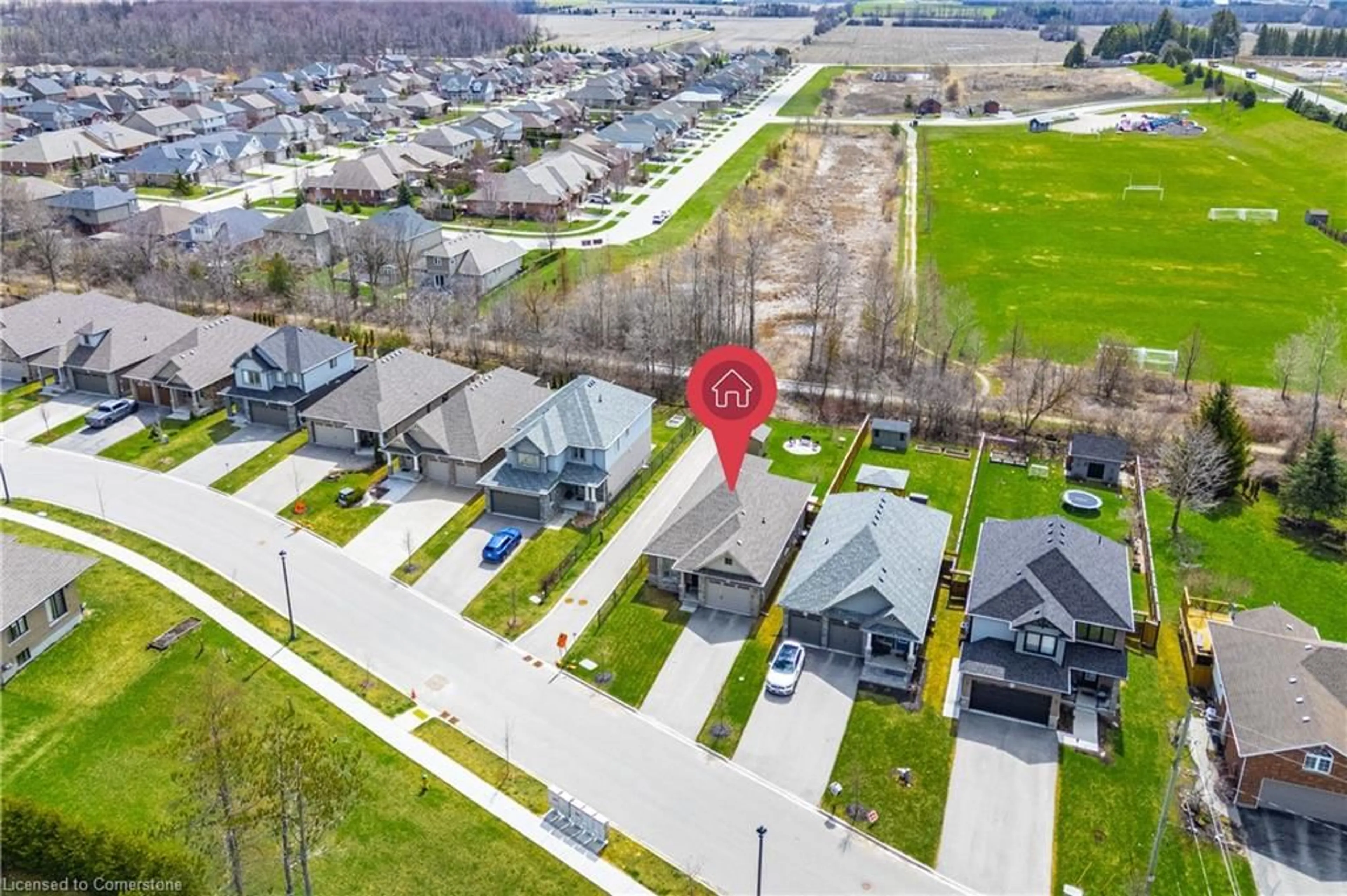 A pic from outside/outdoor area/front of a property/back of a property/a pic from drone, street for 51 Murray Dr, Elora Ontario N0B 1S0