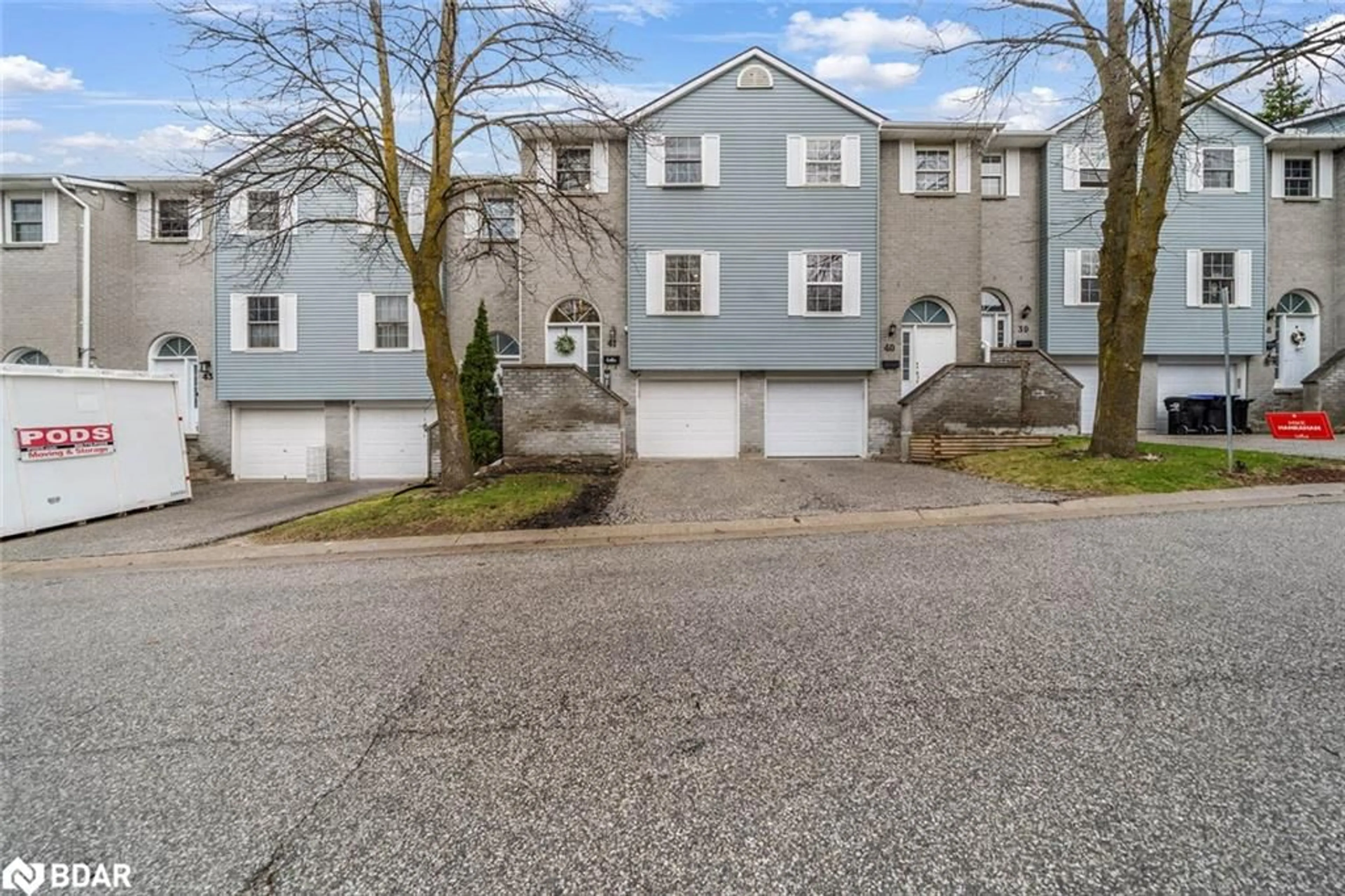 Unknown for 41 Harmony Cir #41, Bradford West Gwillimbury Ontario L3Z 2T7