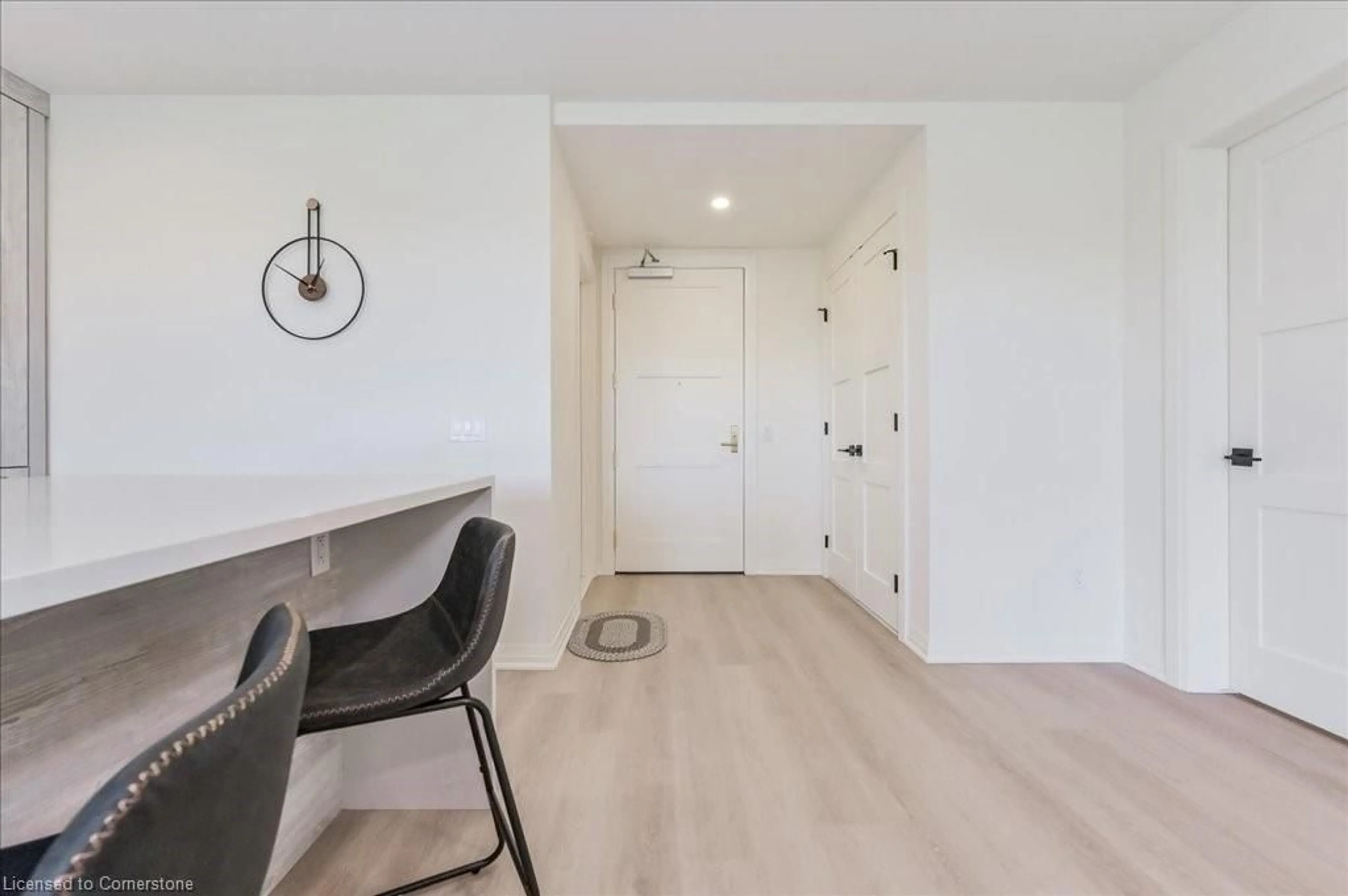 Indoor entryway for 6523 Wellington Road 7 #304, Elora Ontario N0B 1S0
