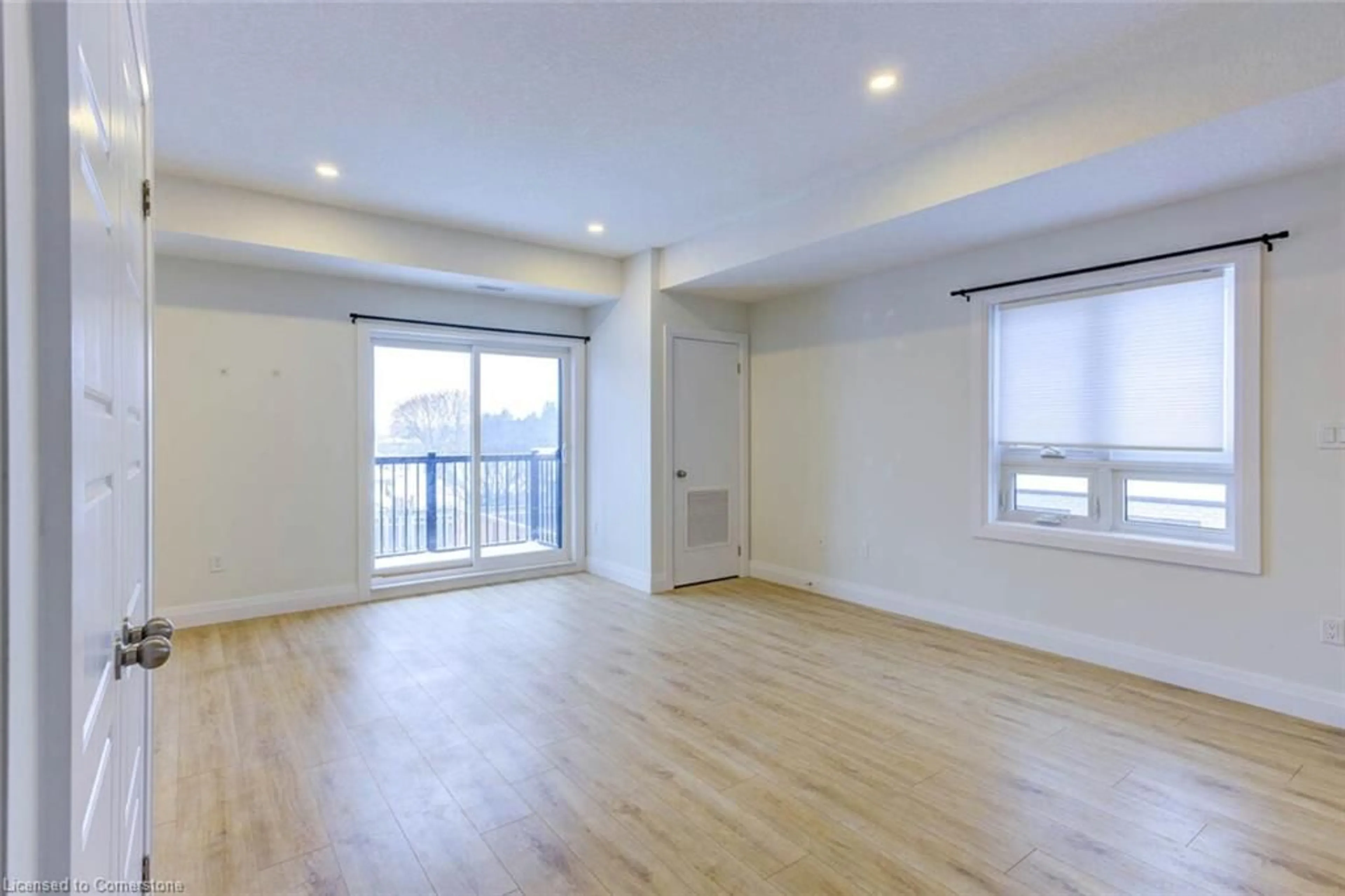 A pic of a room for 600 Victoria St #23, Kitchener Ontario N2M 0C3