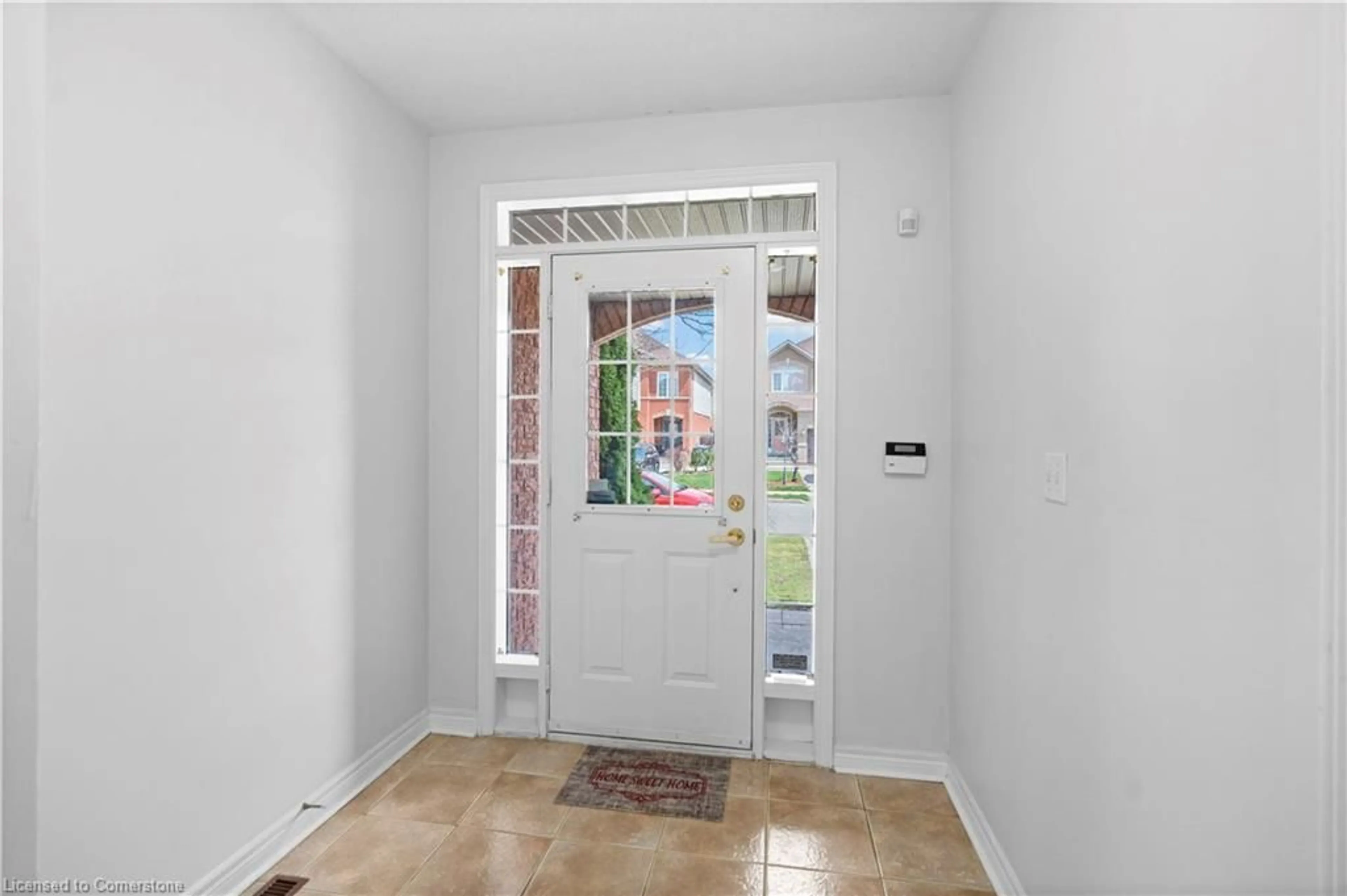 Indoor entryway for 8 Traymore St, Brampton Ontario L7A 2G2