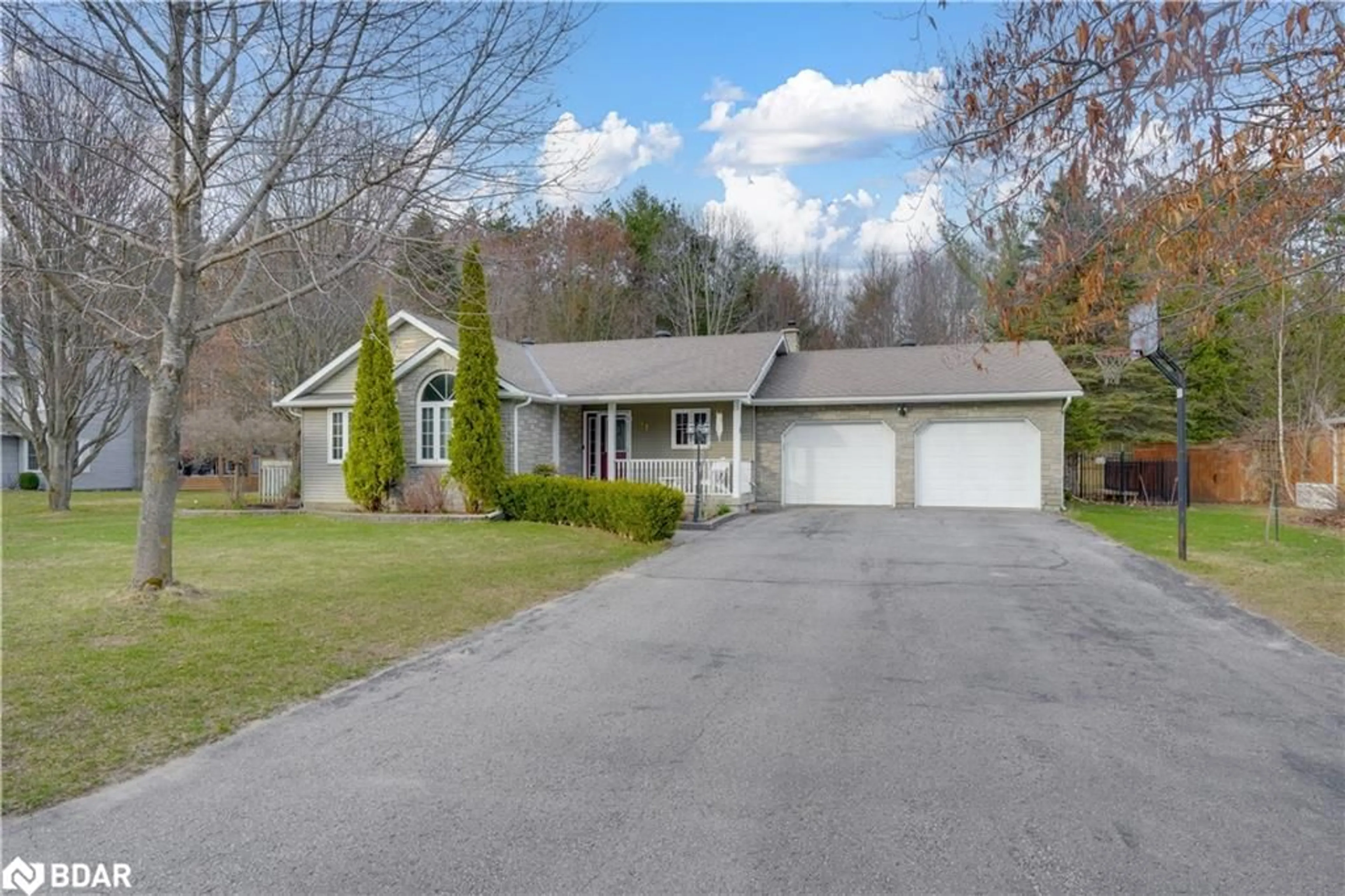 A pic from outside/outdoor area/front of a property/back of a property/a pic from drone, street for 21 Mary Jane Rd, Tiny Twp Ontario L0L 2T0