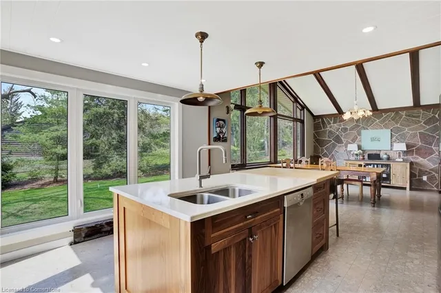 Additional property image - 17 The Kirksway