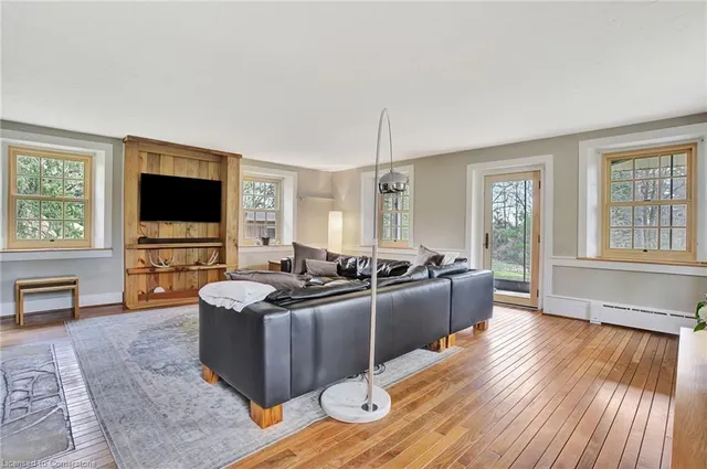Additional property image - 17 The Kirksway