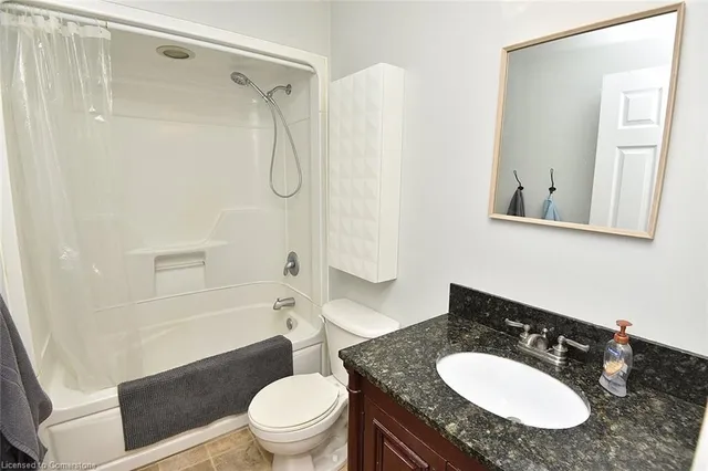Additional property image - 563 Brock Rd