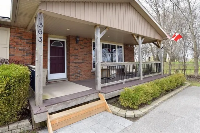 Additional property image - 563 Brock Rd