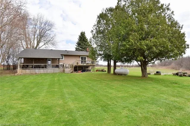 Additional property image - 563 Brock Rd