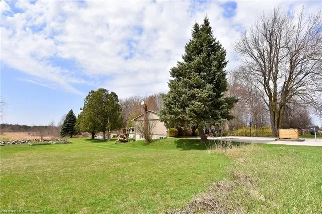 Additional property image - 563 Brock Rd